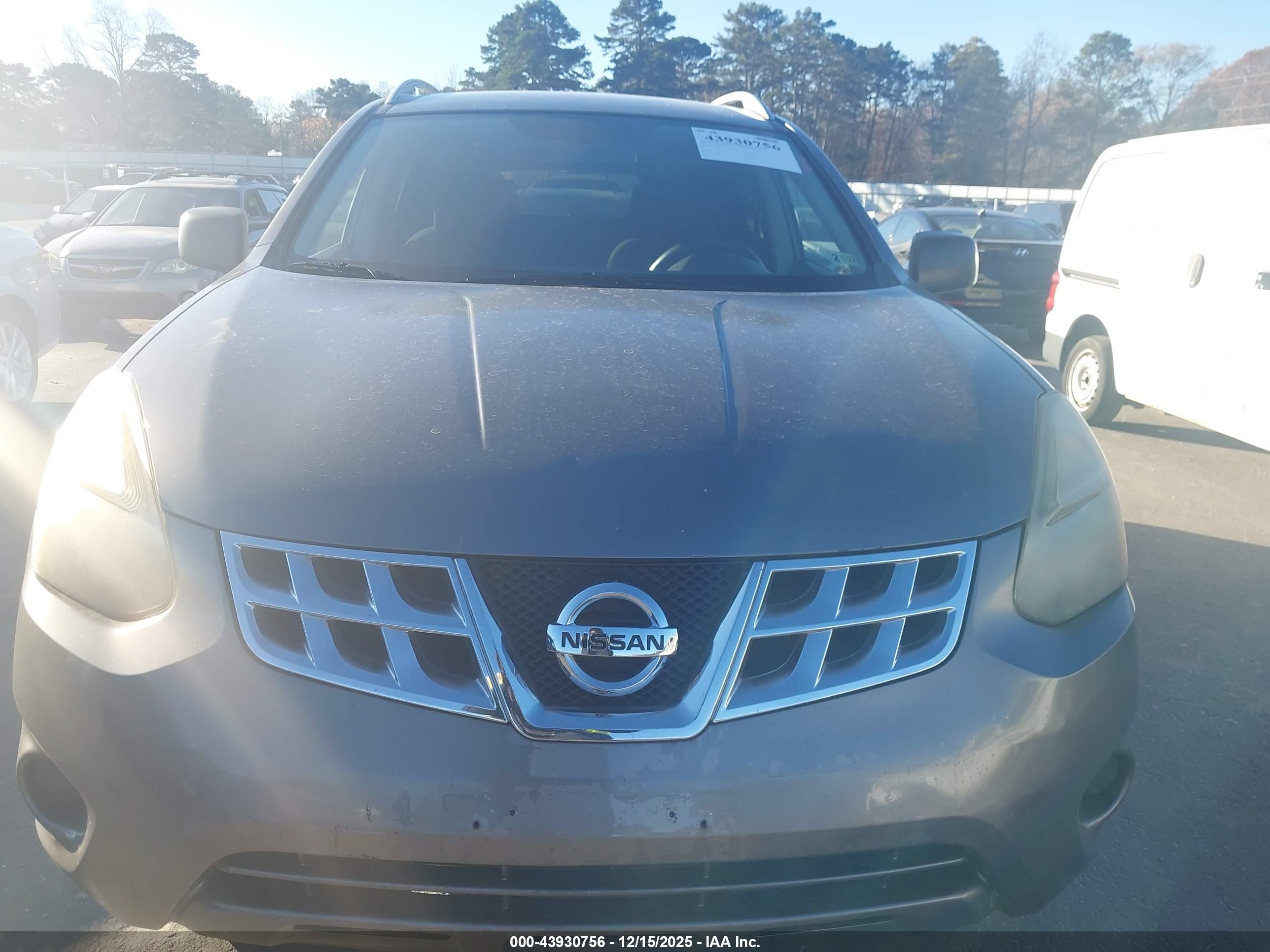 NISSAN ROGUE image 6