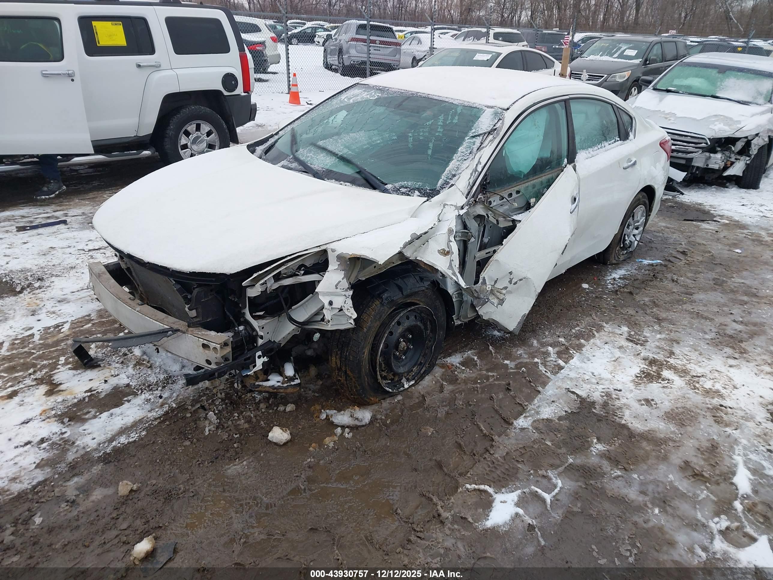 NISSAN ALTIMA image 2