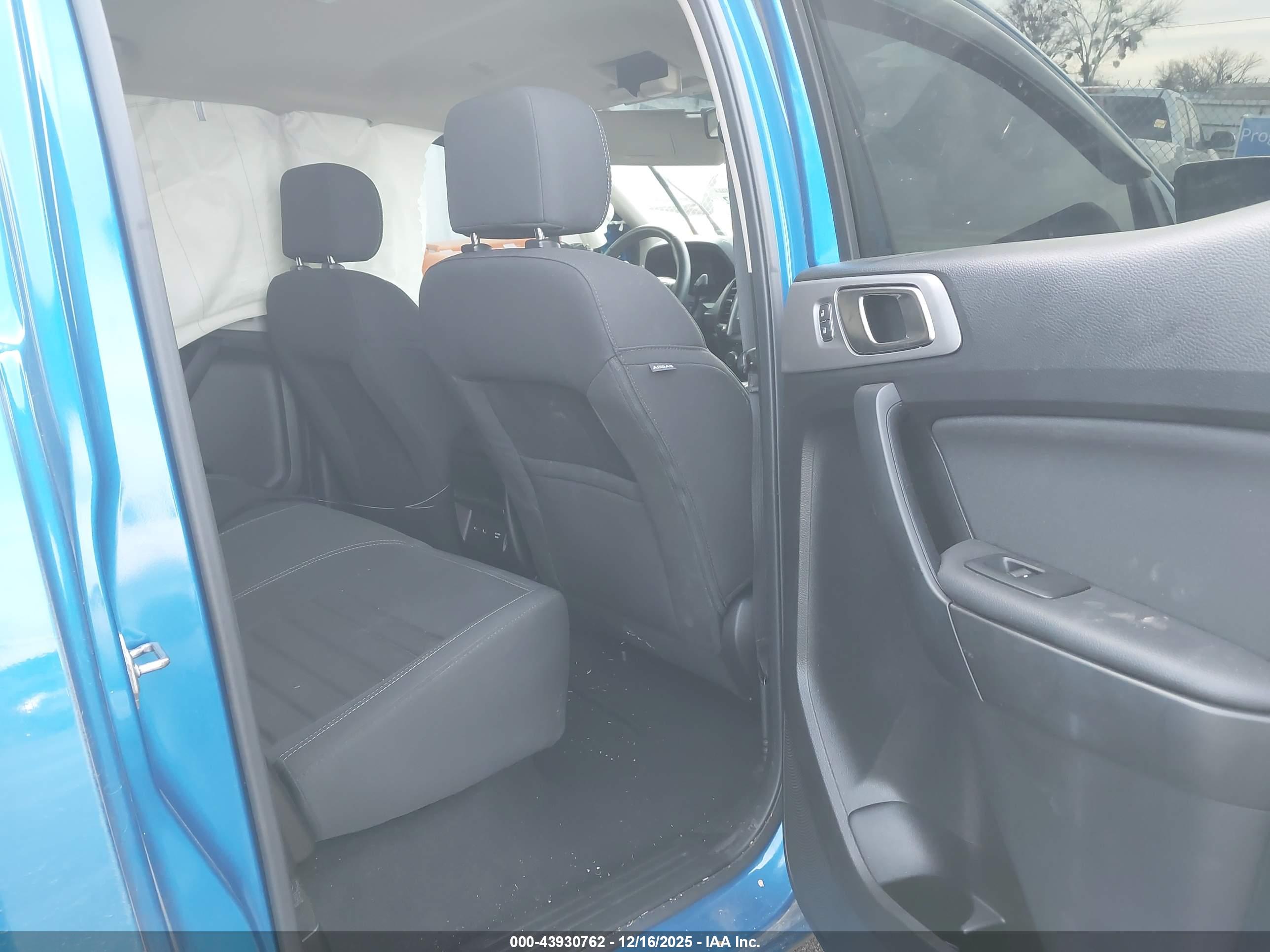 FORD RANGER image 8
