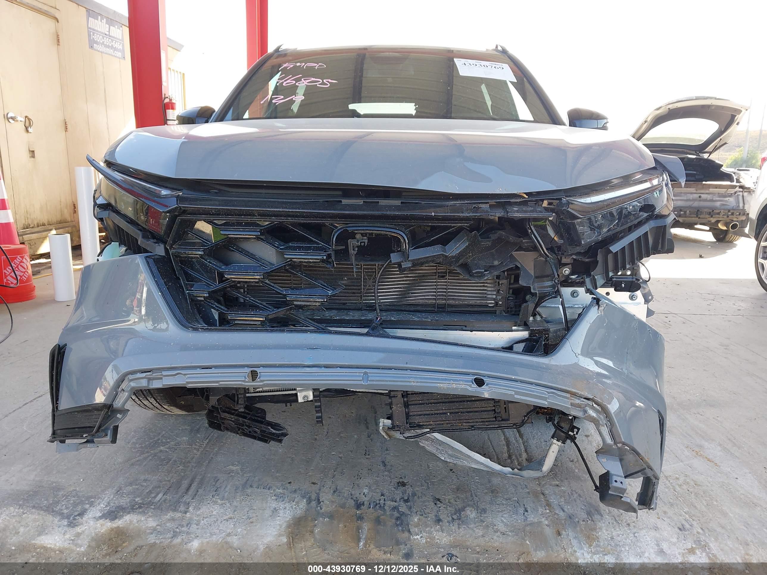 HONDA CR-V image 6