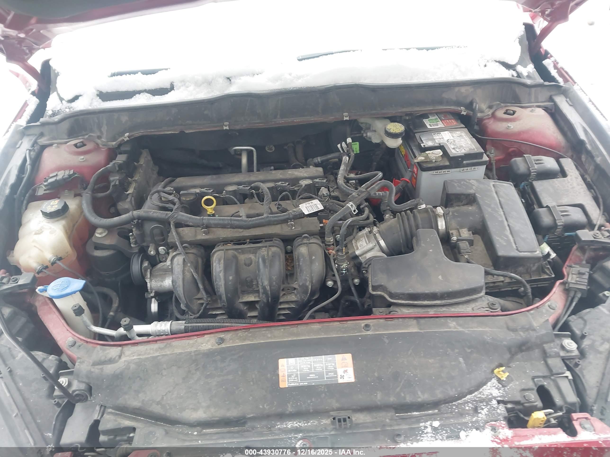FORD FUSION image 10