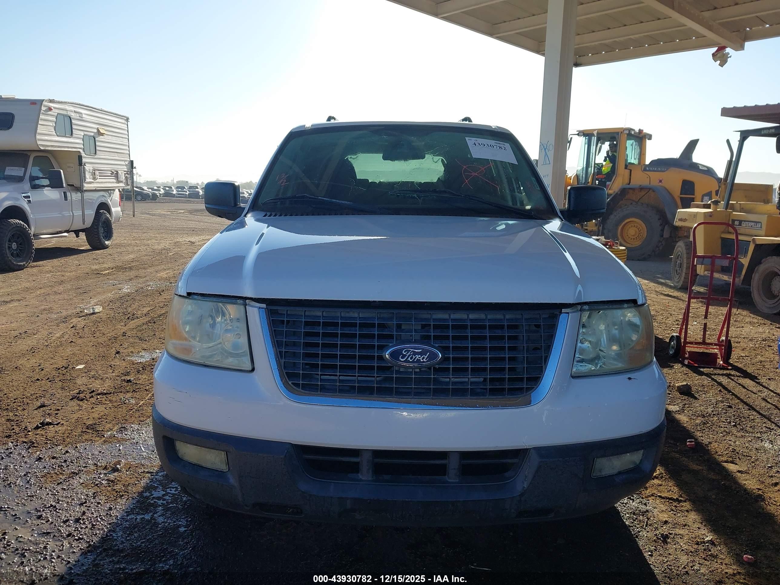 FORD EXPEDITION image 6