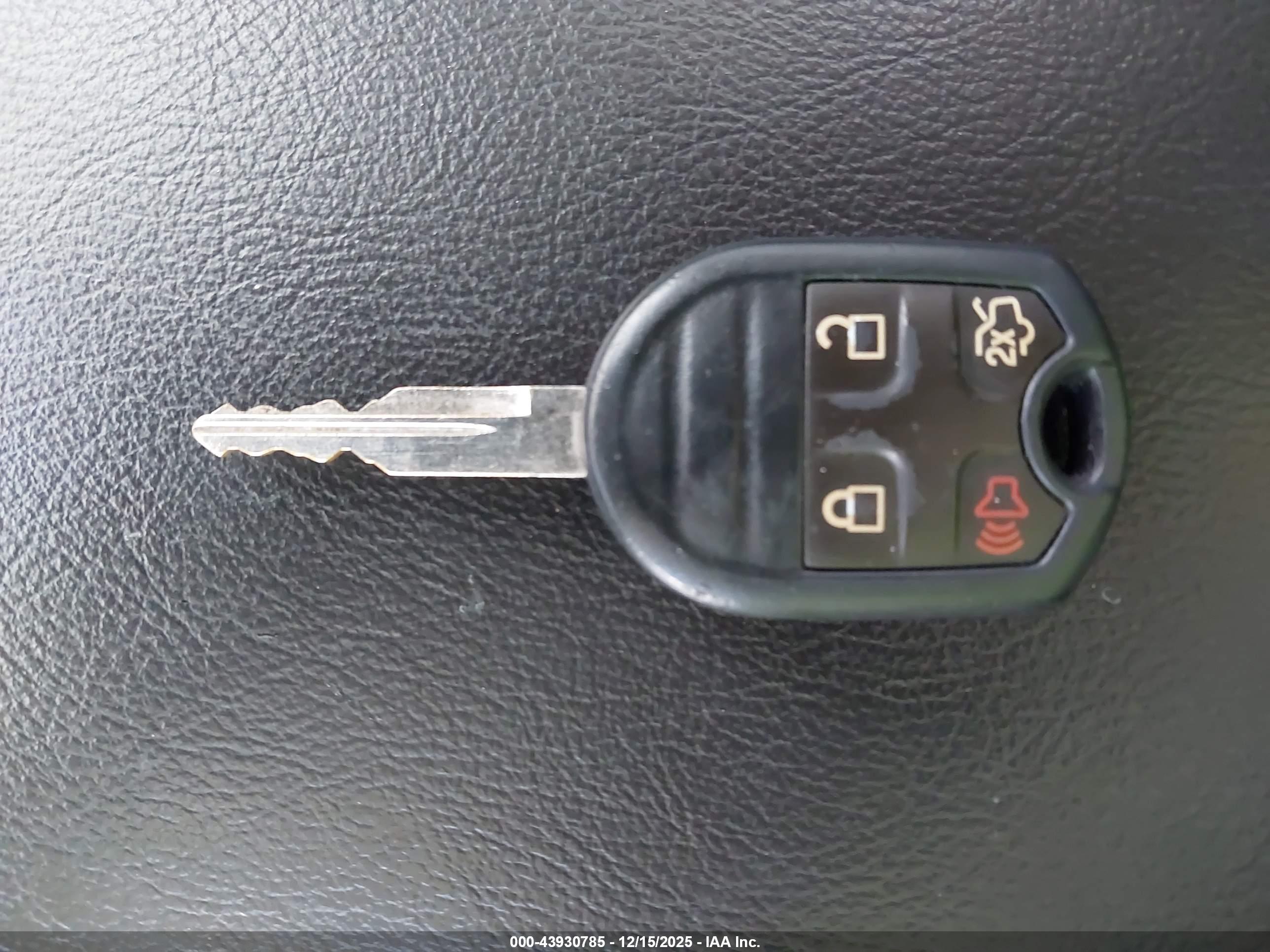 FORD EDGE image 11