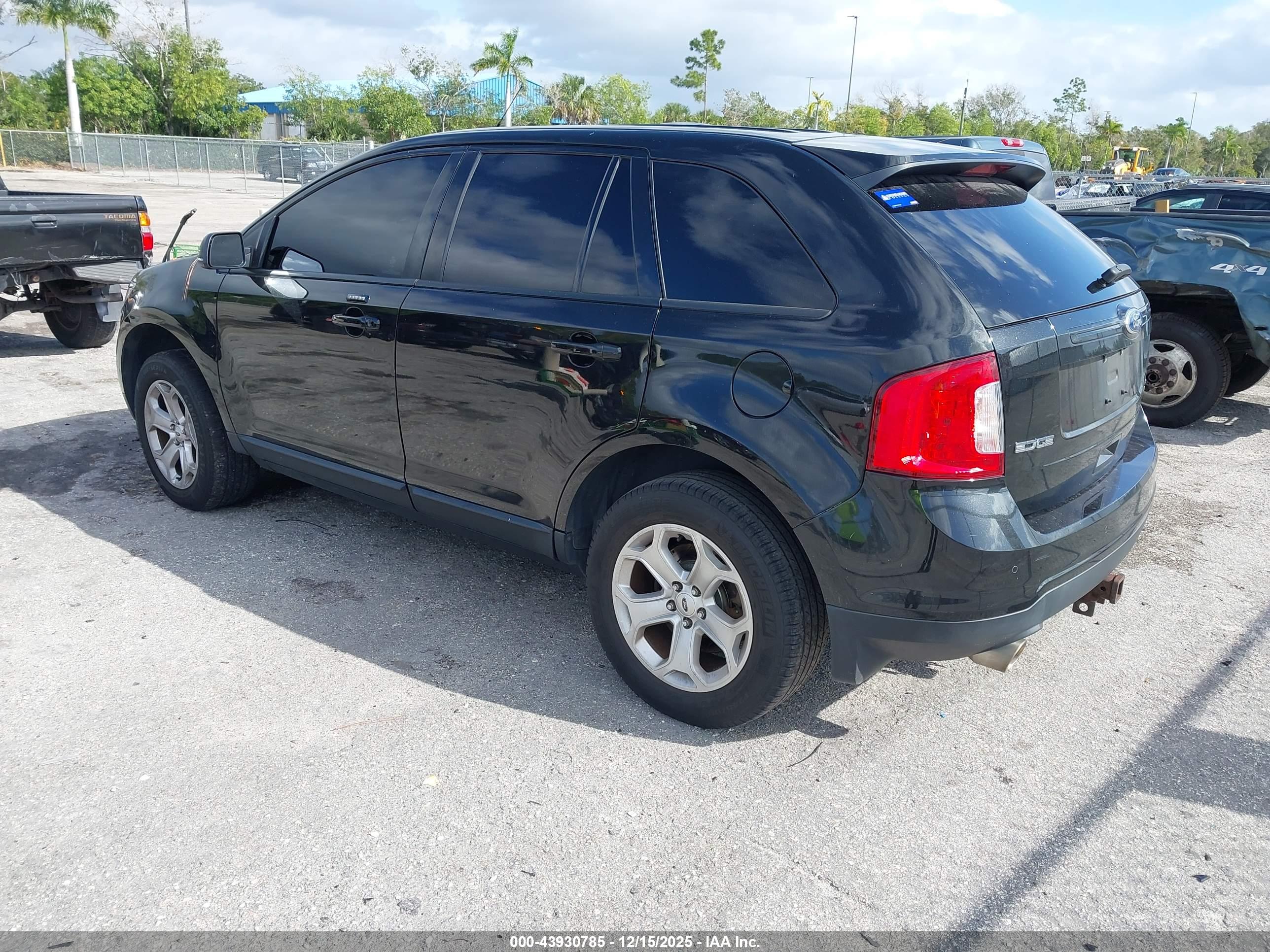 FORD EDGE image 3
