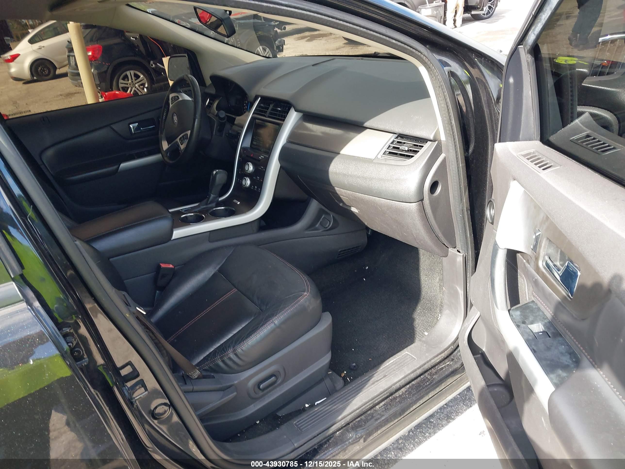 FORD EDGE image 5