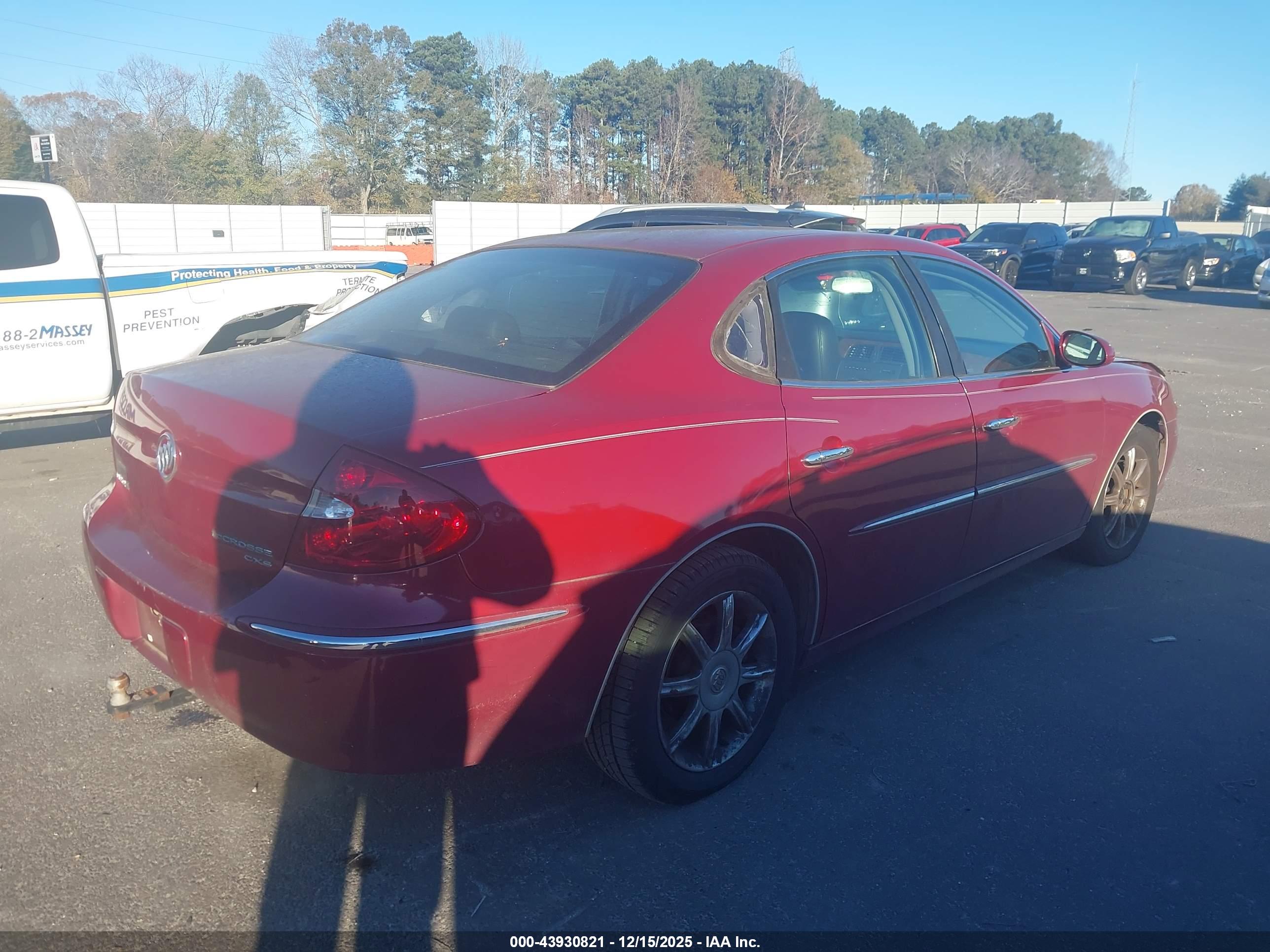 BUICK LACROSSE image 4