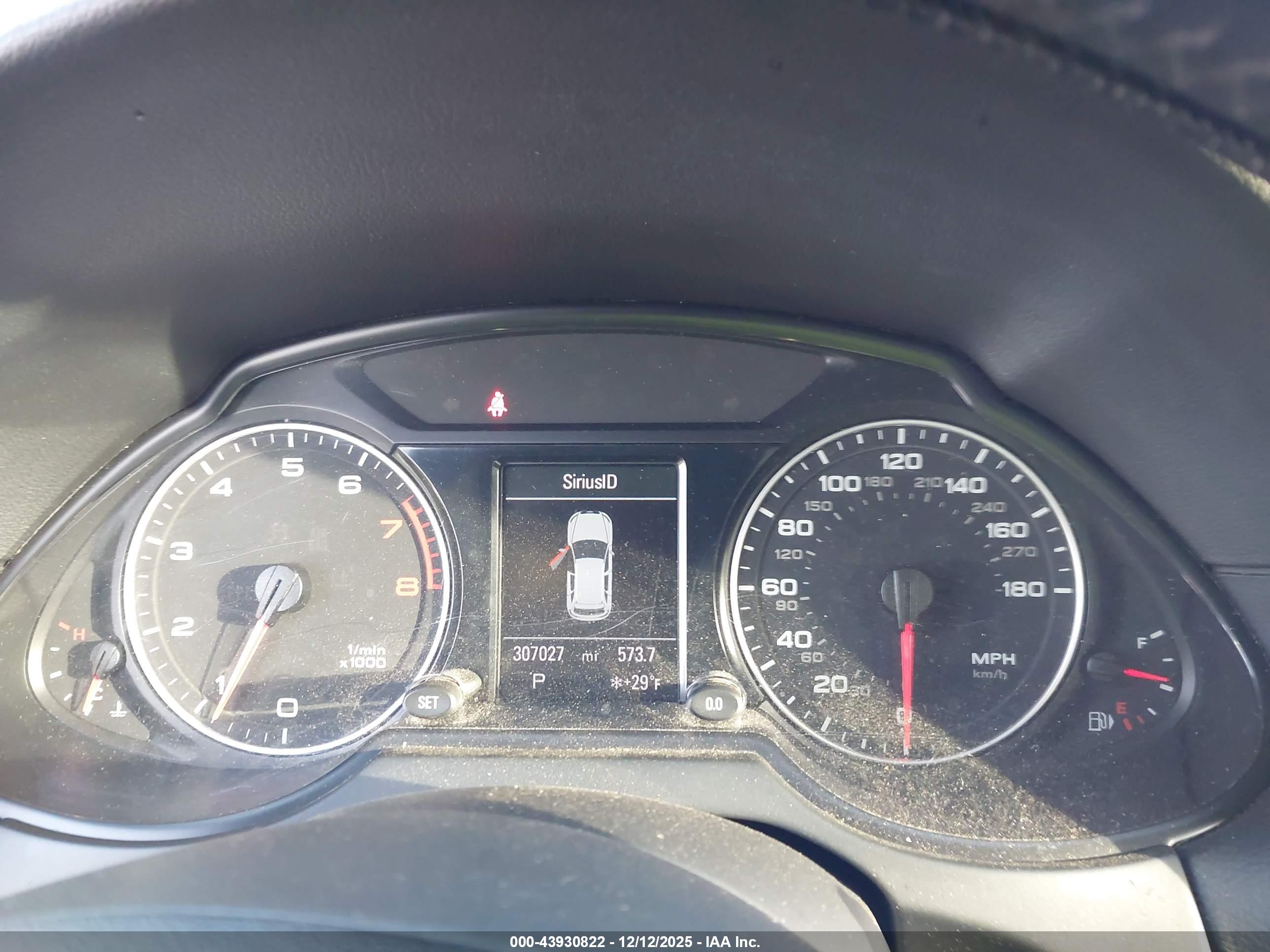 AUDI Q5 image 7