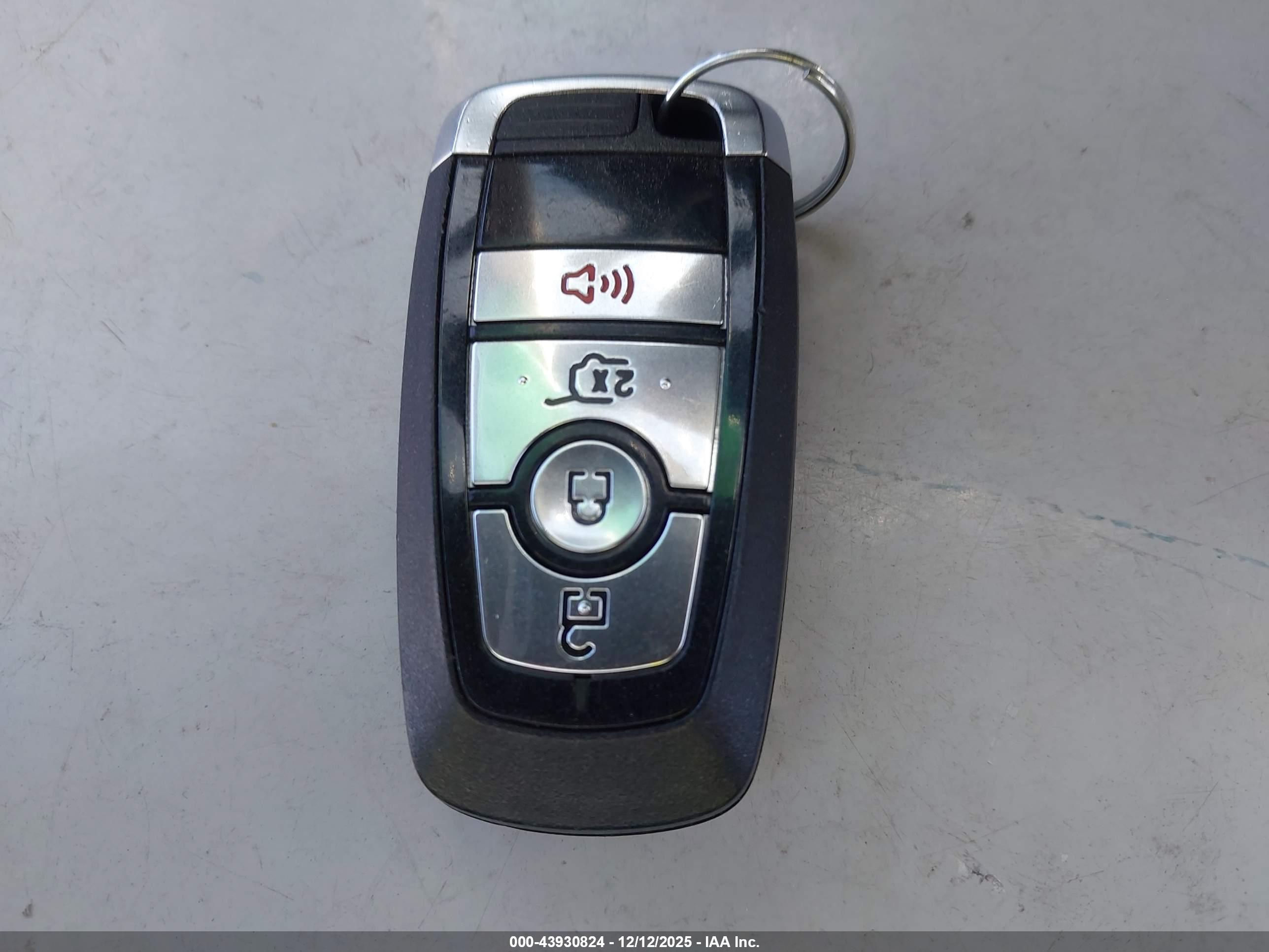 FORD ESCAPE image 11