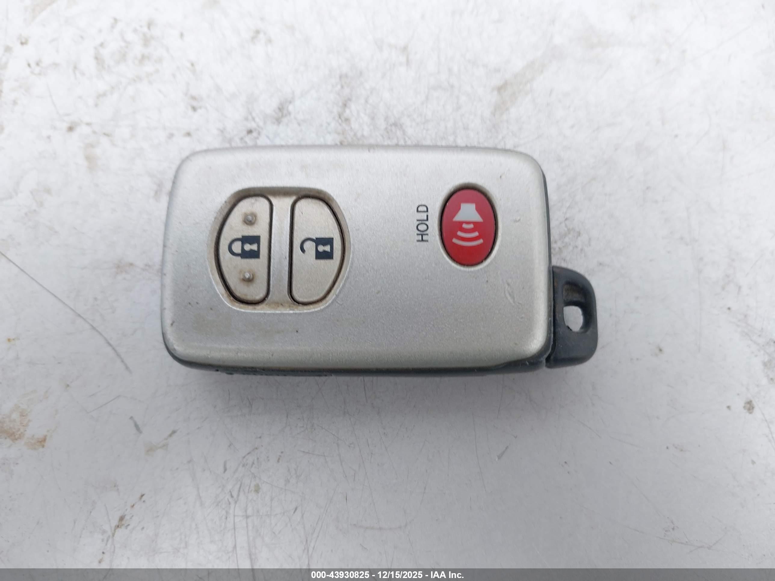 TOYOTA 4RUNNER image 11