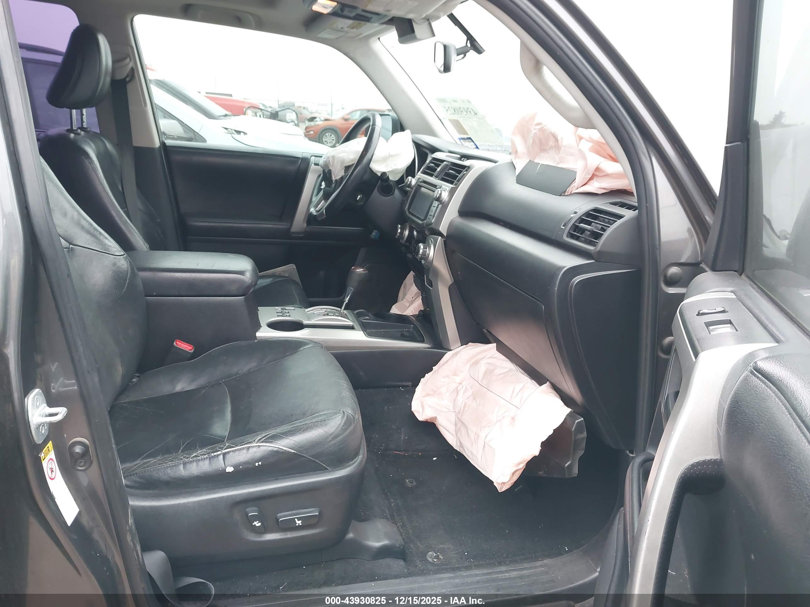 TOYOTA 4RUNNER image 5