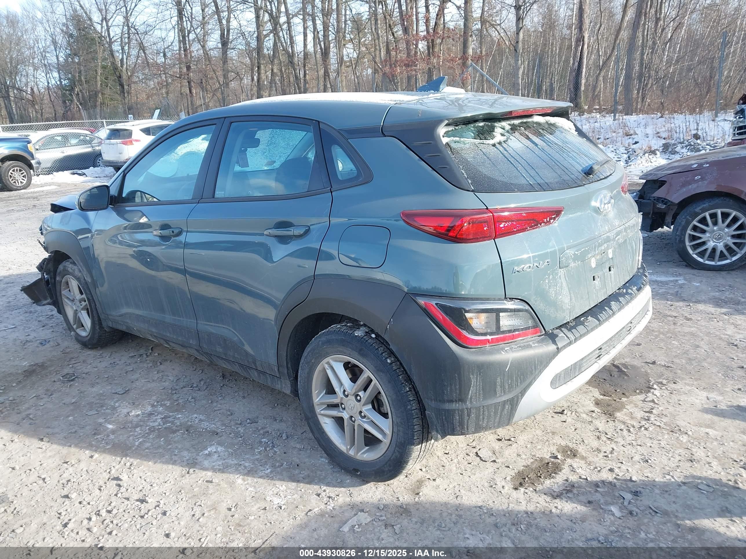 HYUNDAI KONA image 3