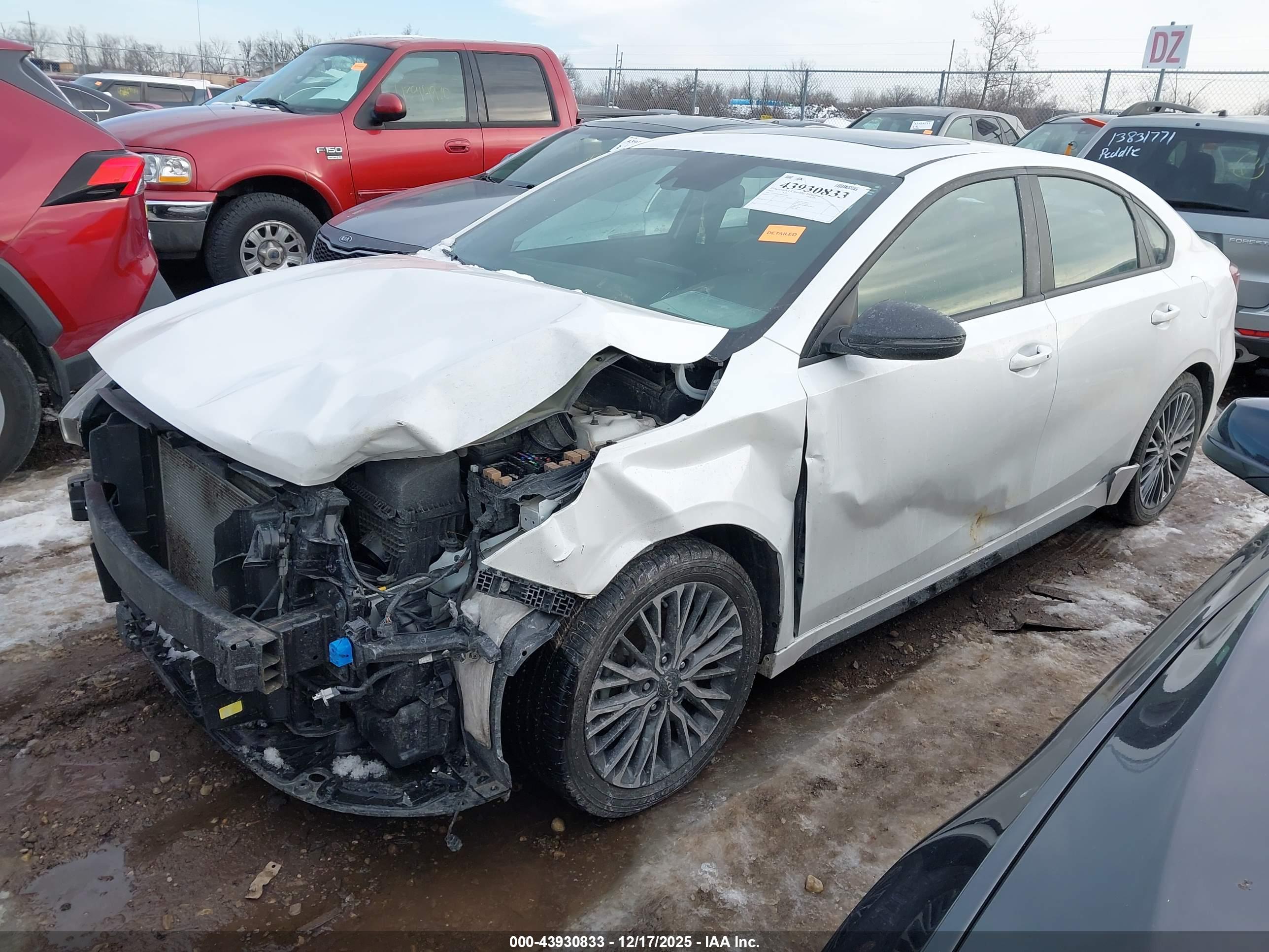 KIA FORTE image 2