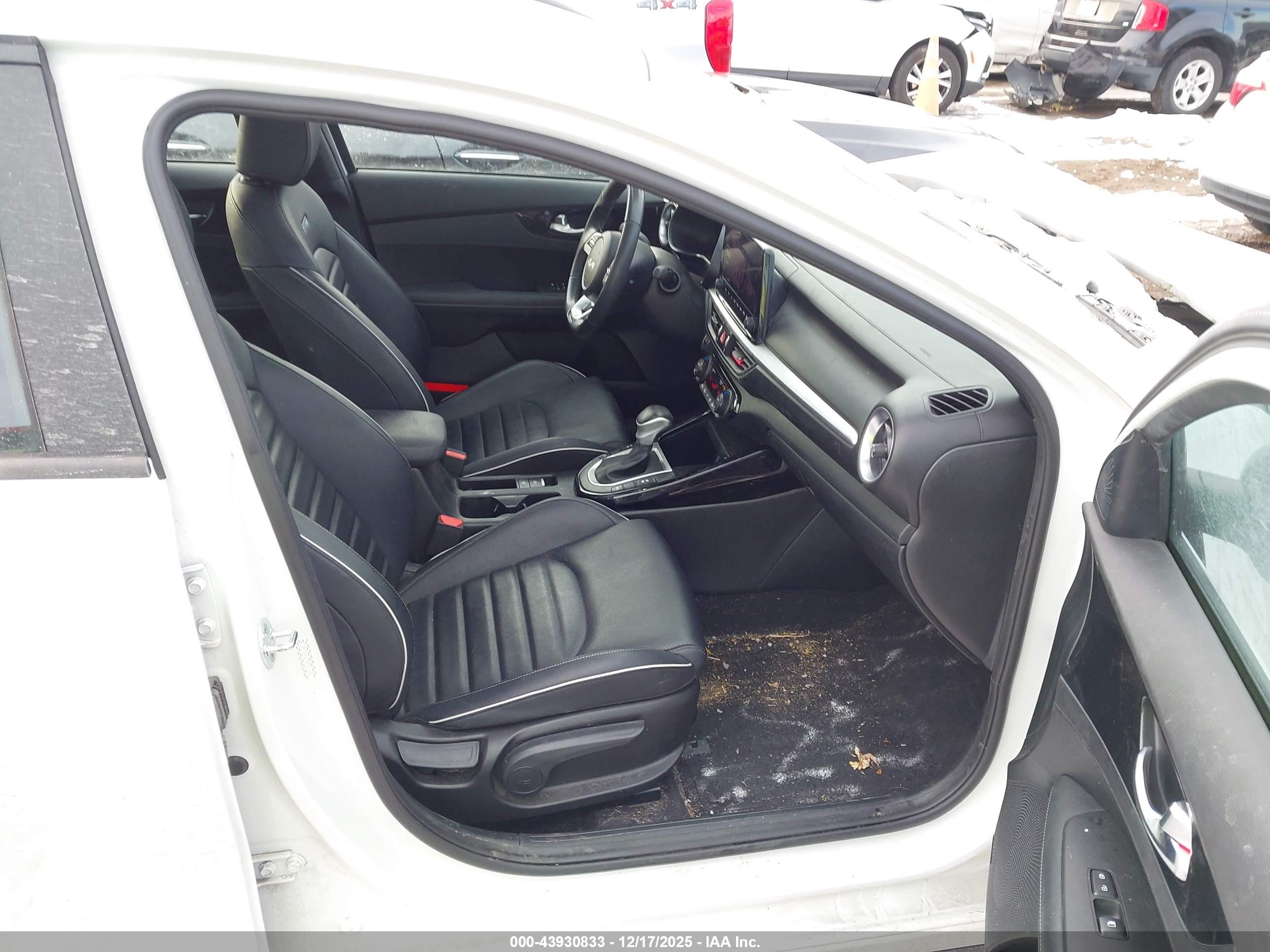 KIA FORTE image 5