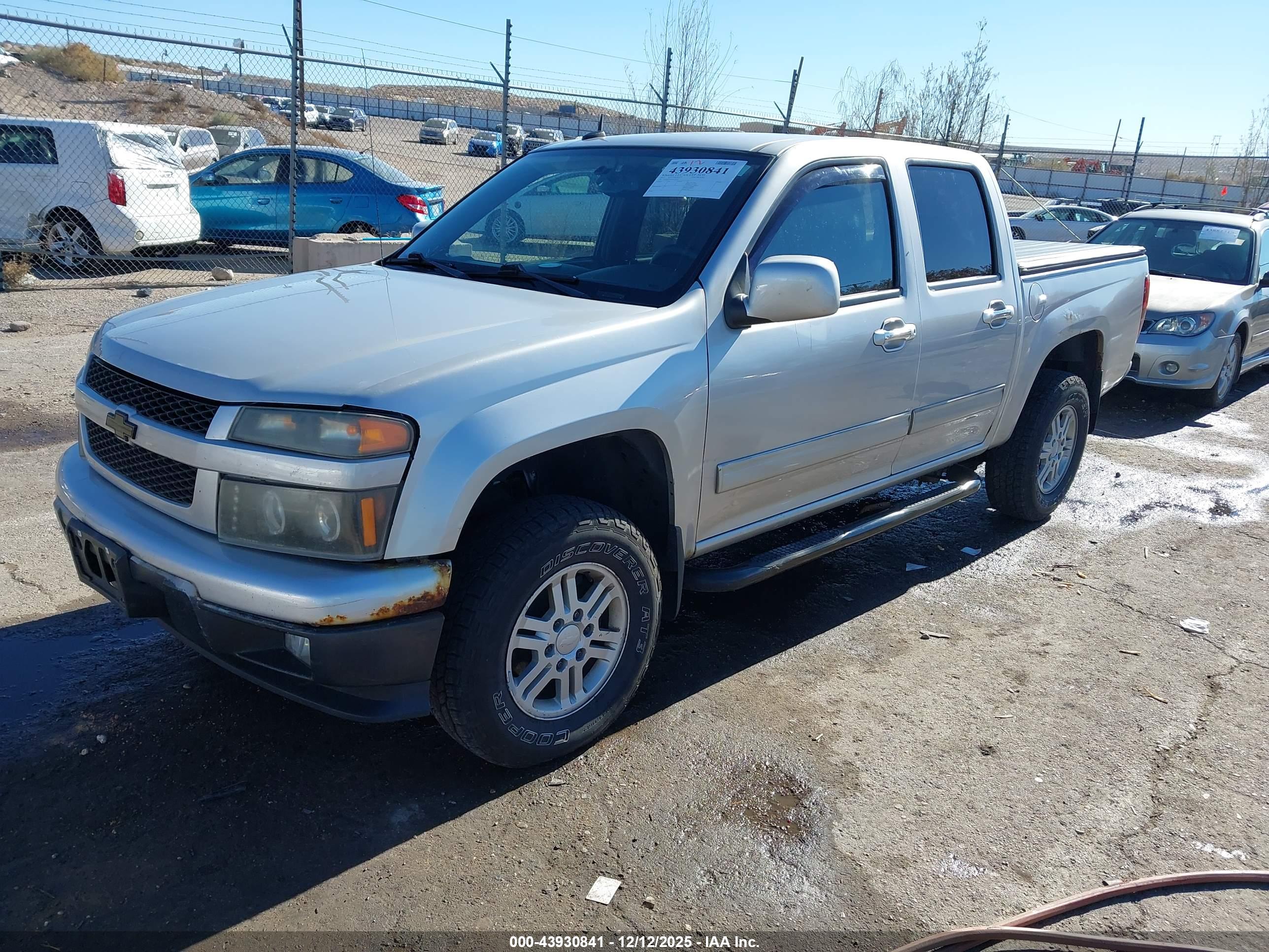 CHEVROLET COLORADO image 2