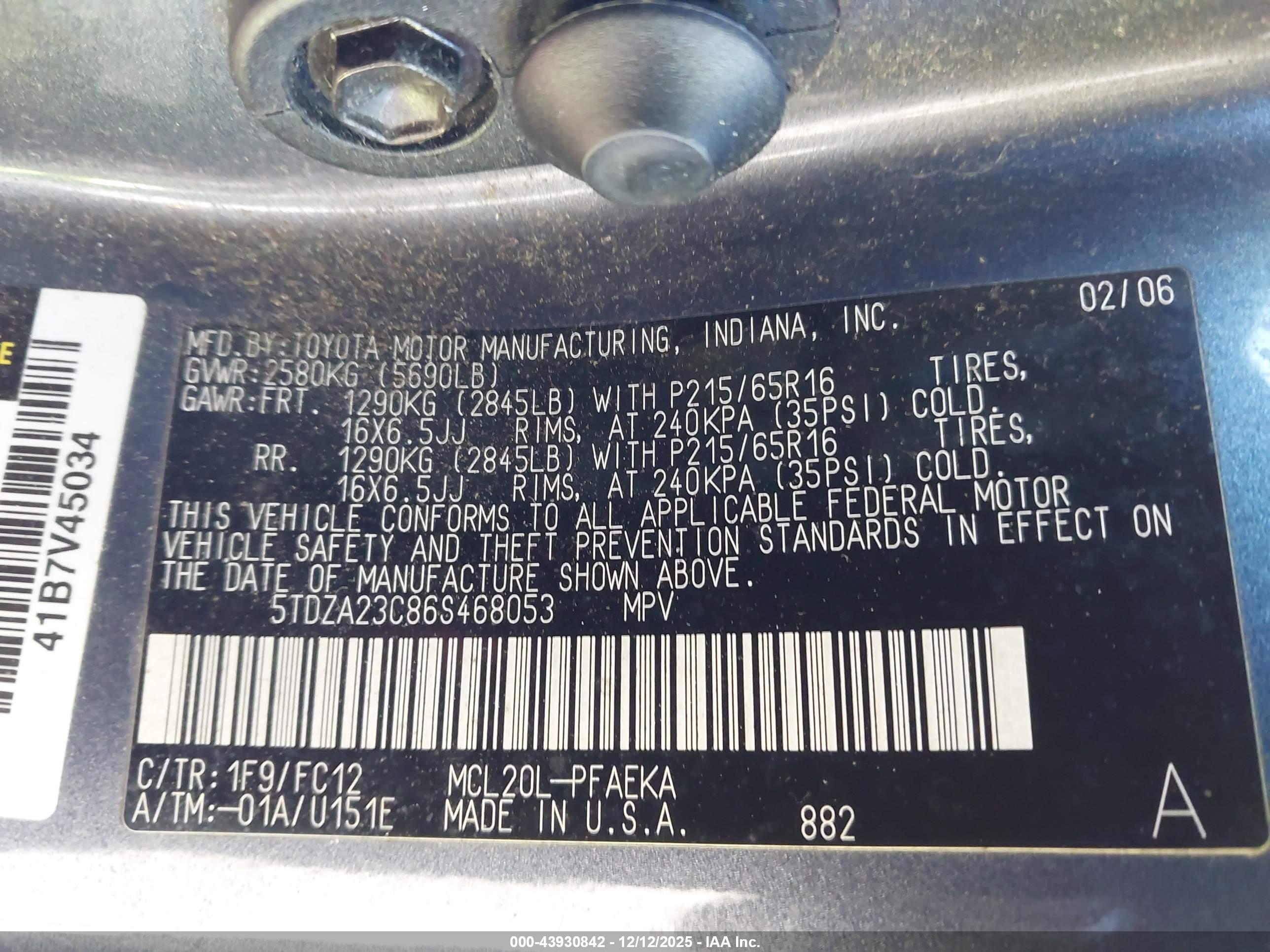 TOYOTA SIENNA image 9