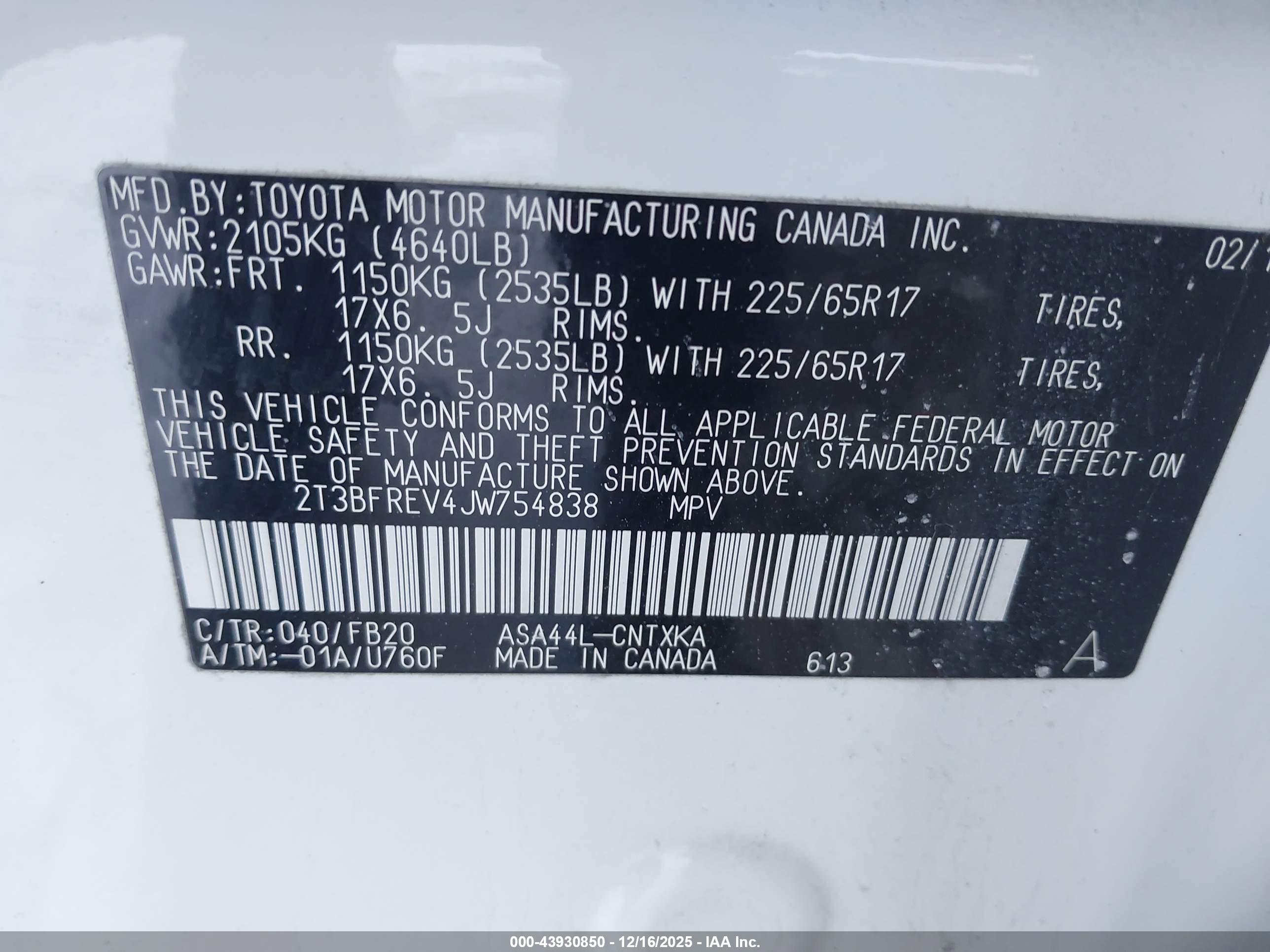 TOYOTA RAV4 image 9
