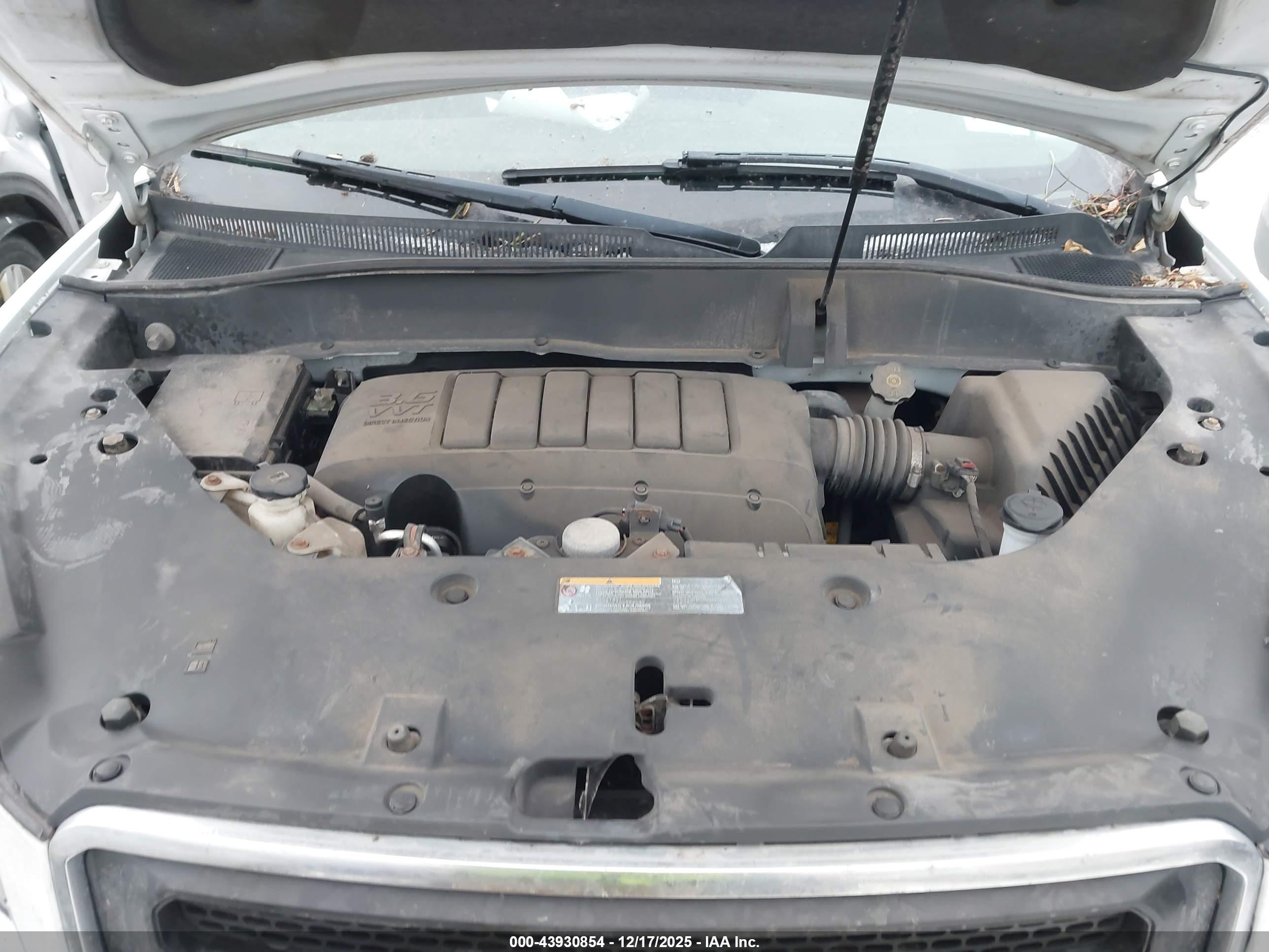 GMC ACADIA image 10