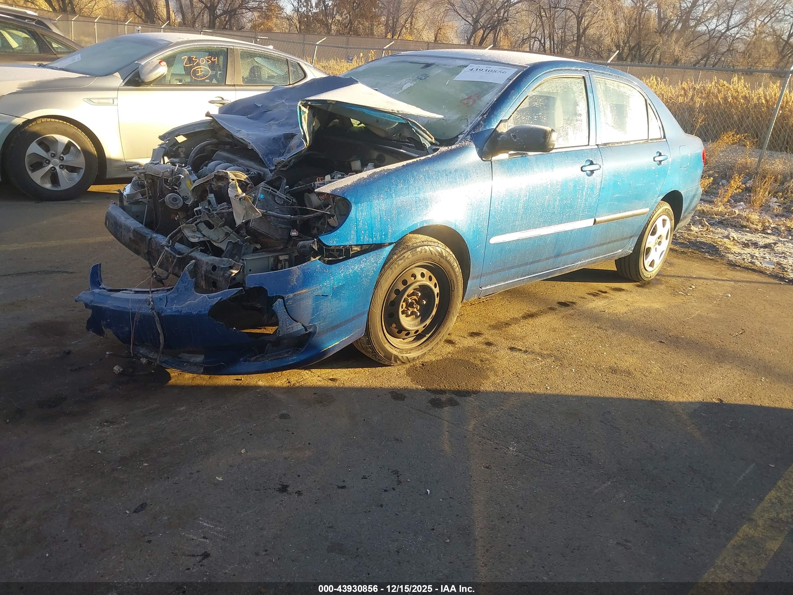 TOYOTA COROLLA image 2