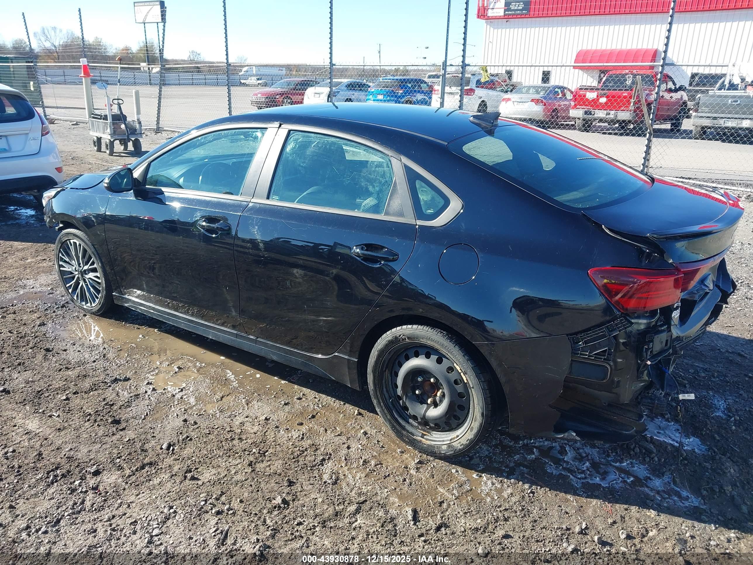 KIA FORTE image 3
