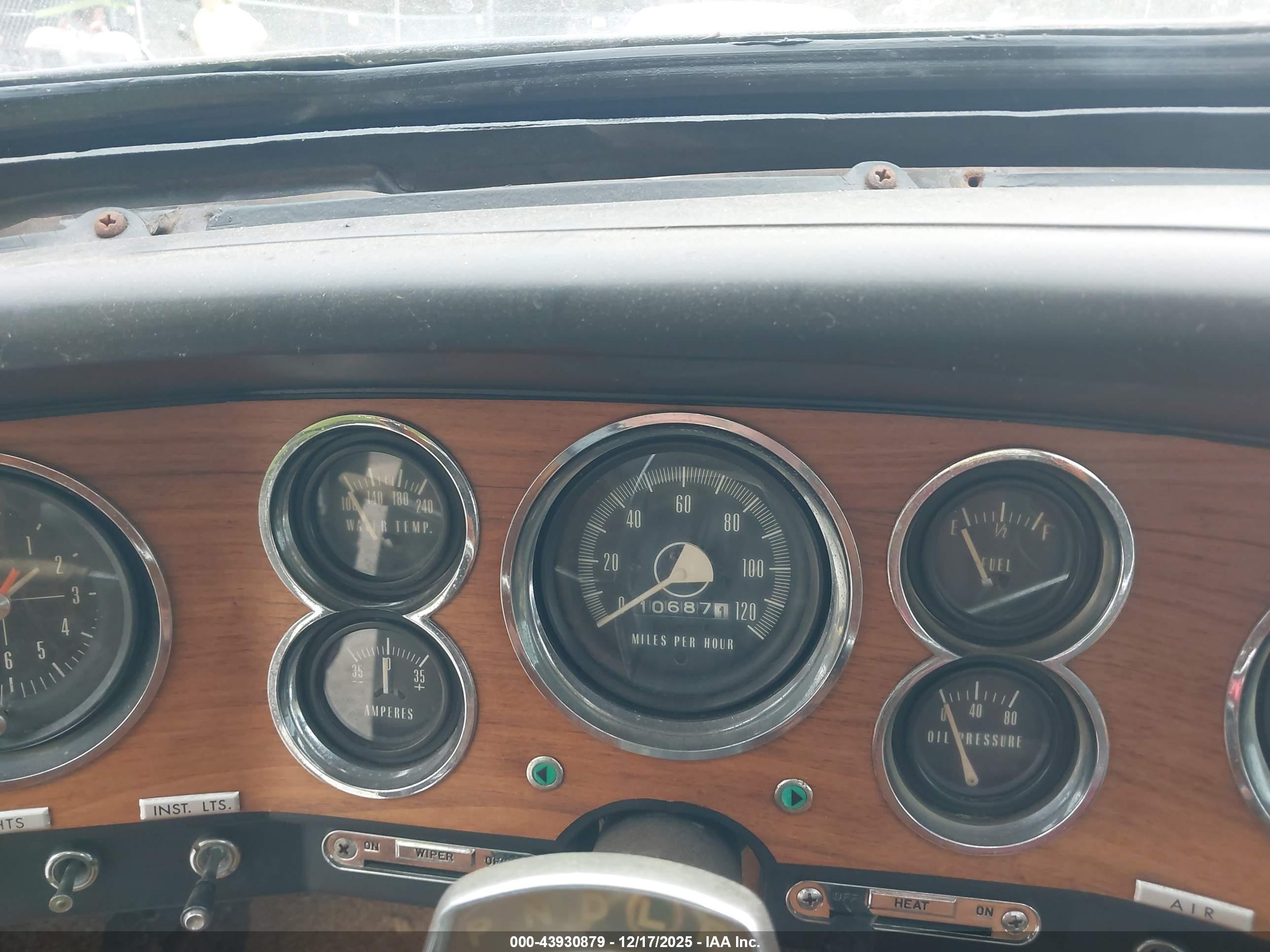 STUDEBAKER HAWK image 7