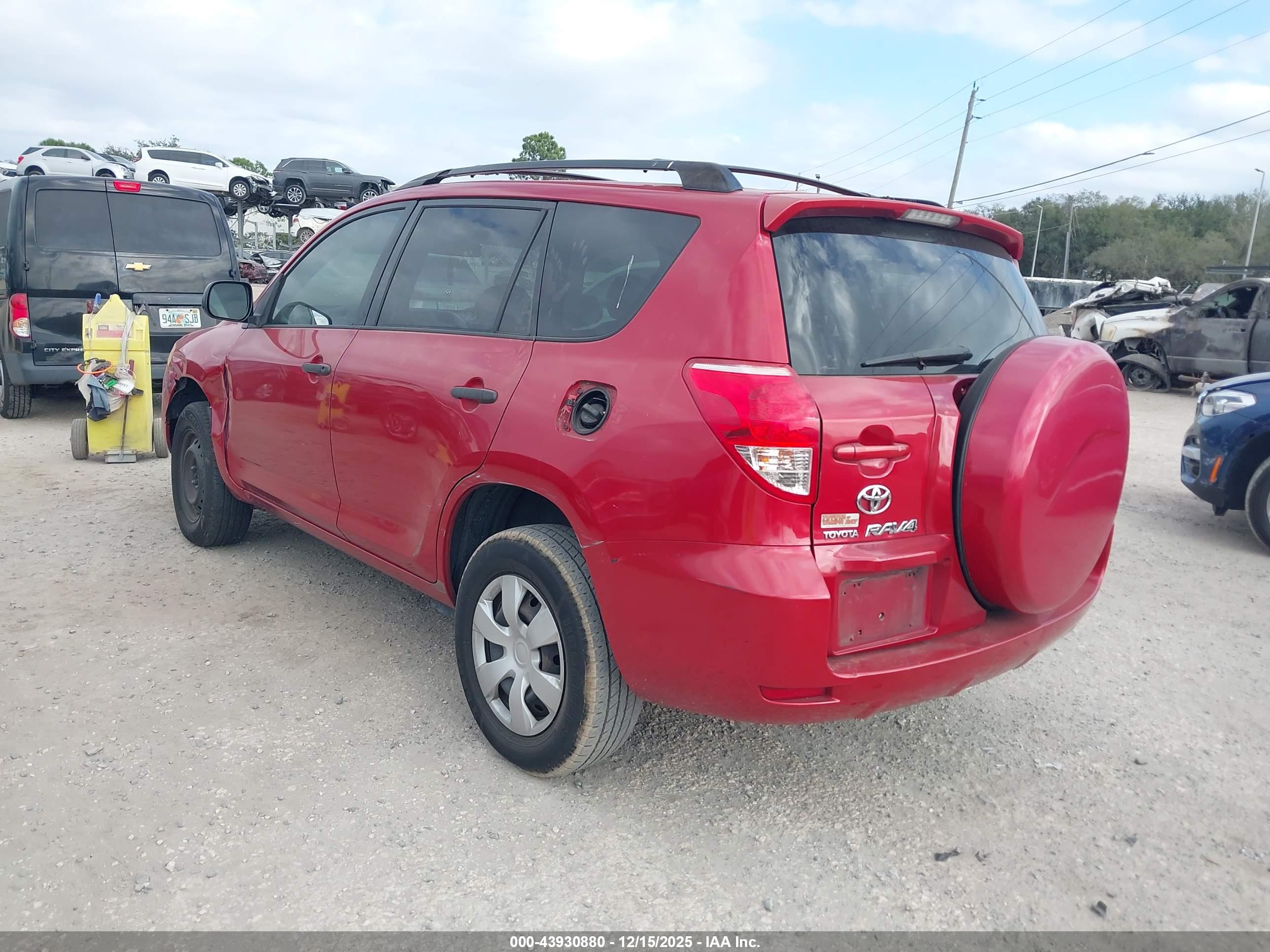 TOYOTA RAV4 image 3