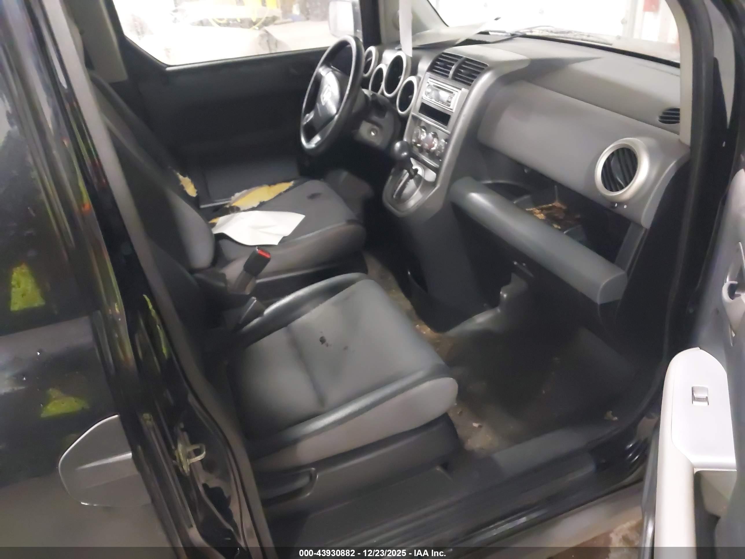 HONDA ELEMENT image 5