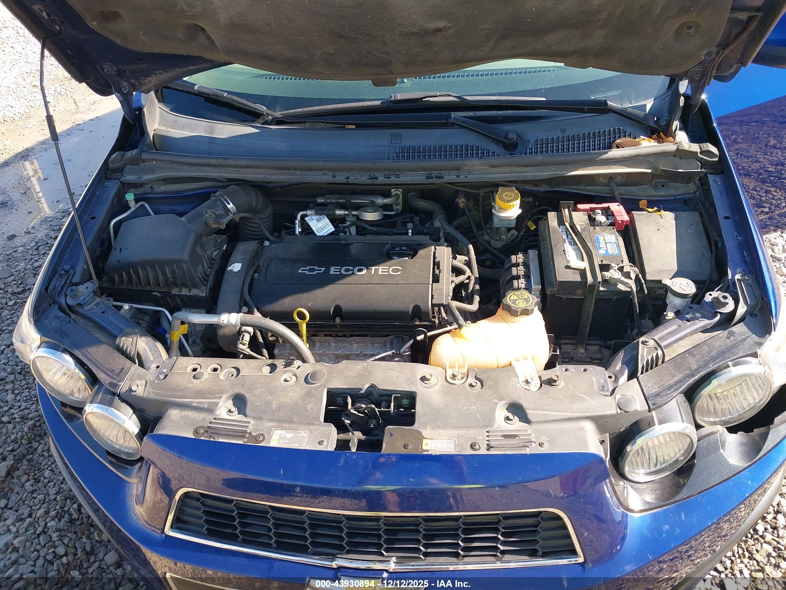 CHEVROLET SONIC image 10