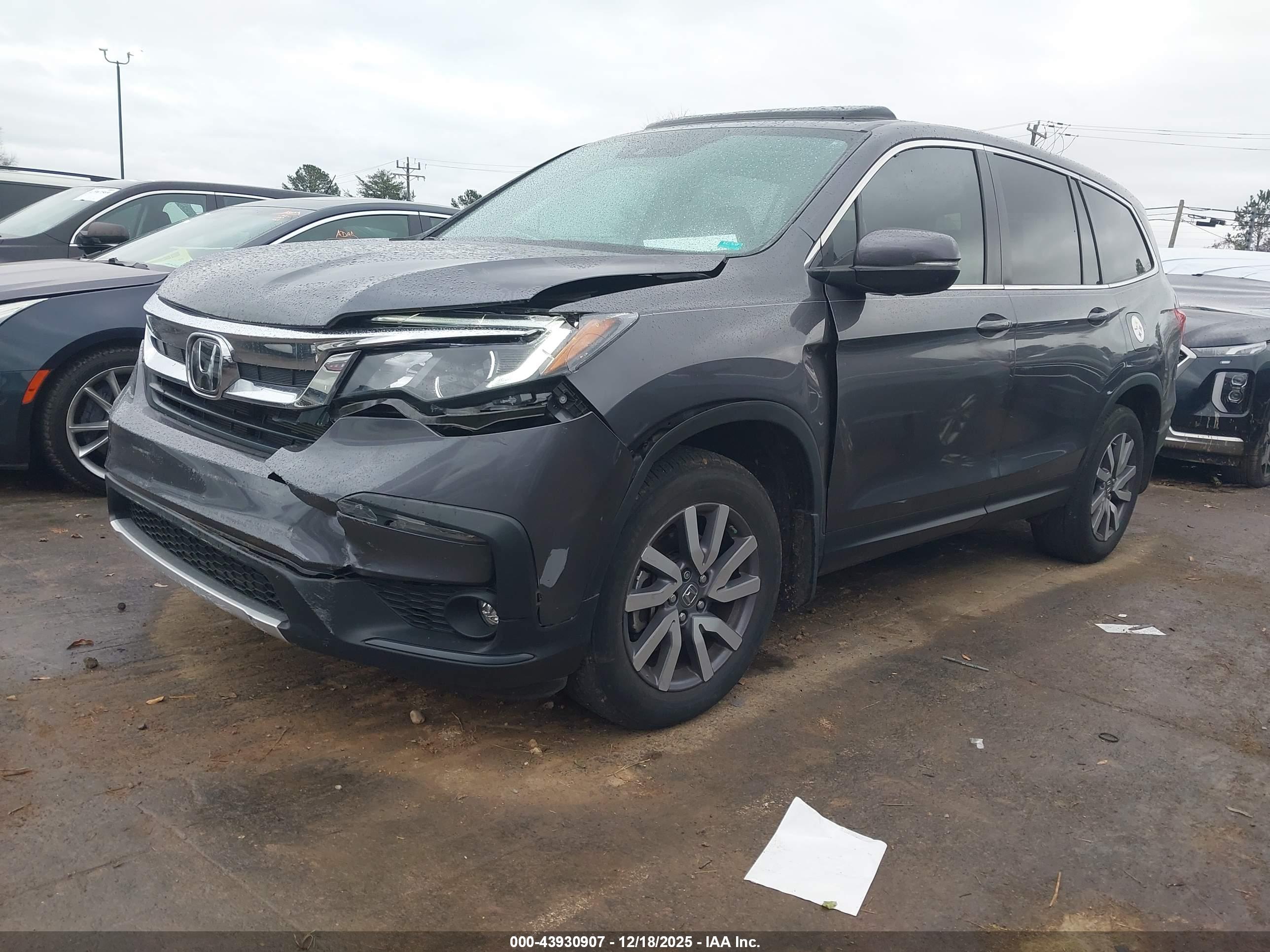 HONDA PILOT image 2