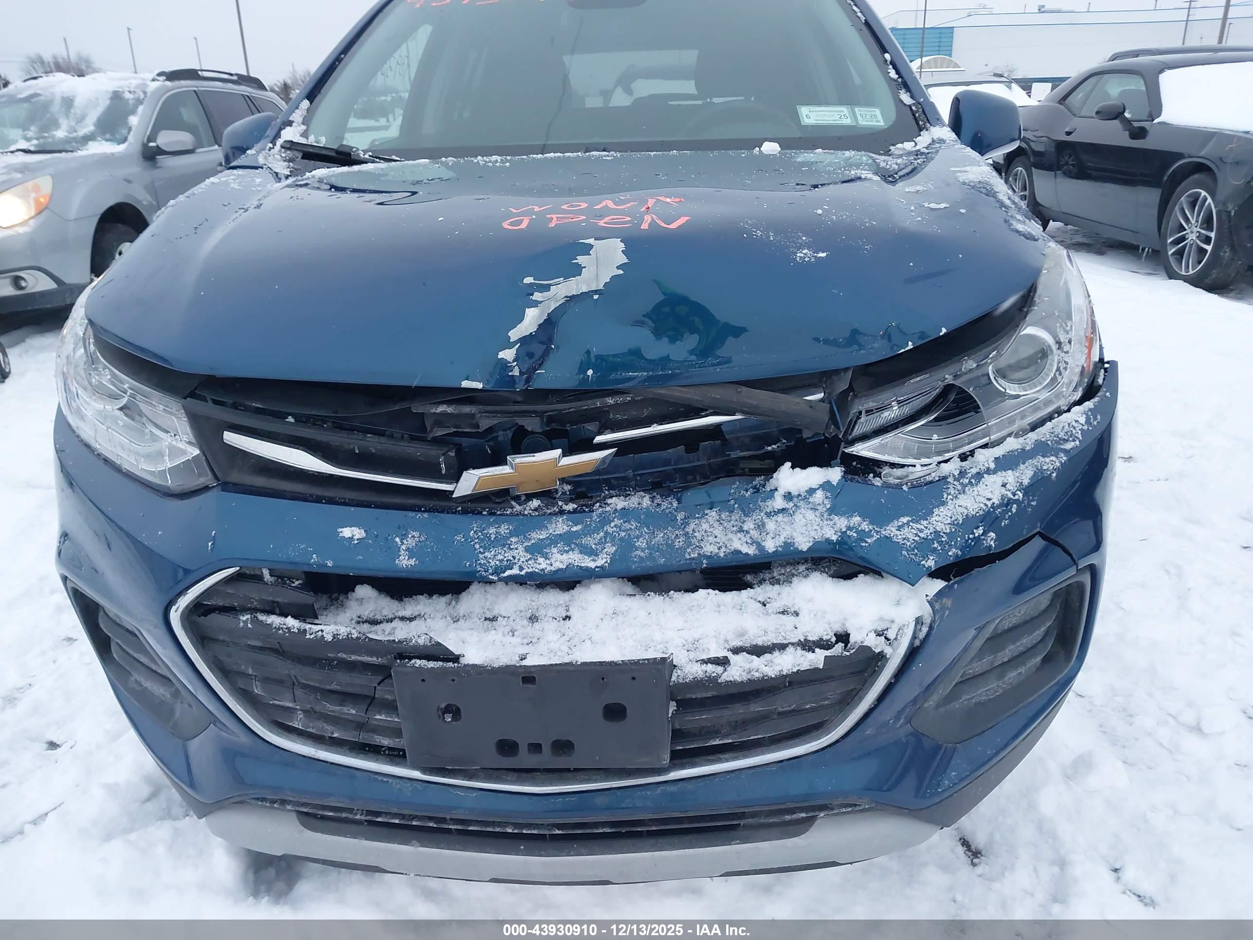 CHEVROLET TRAX image 6