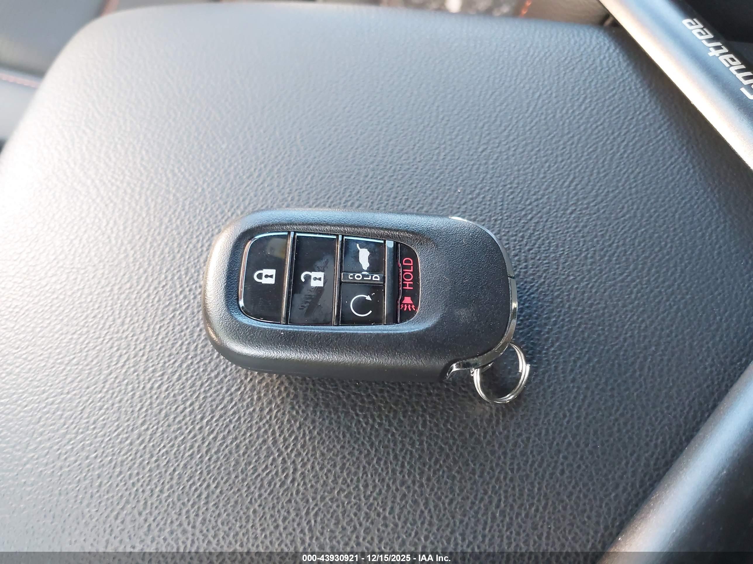 HONDA CR-V image 11