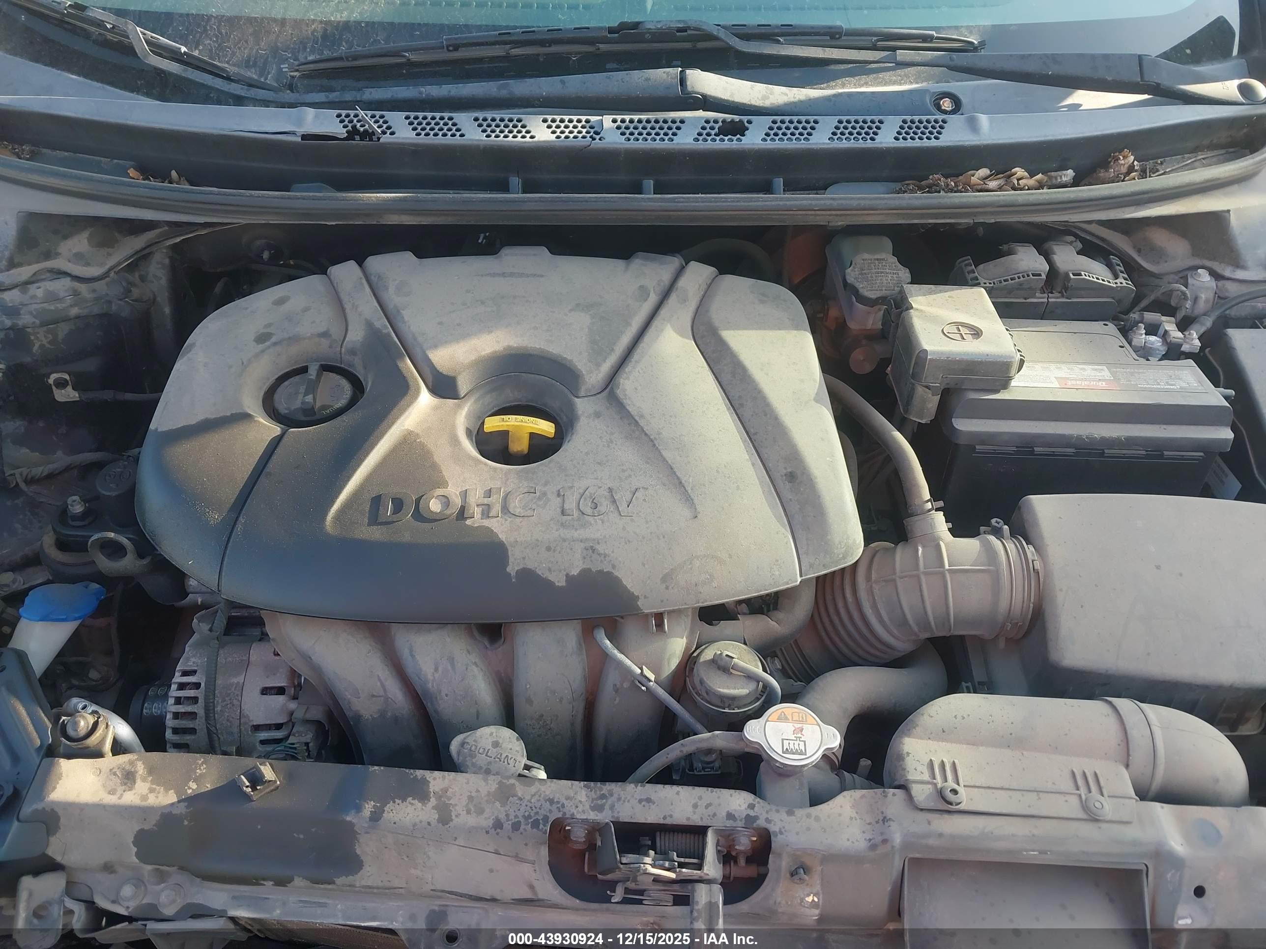 HYUNDAI ELANTRA image 10