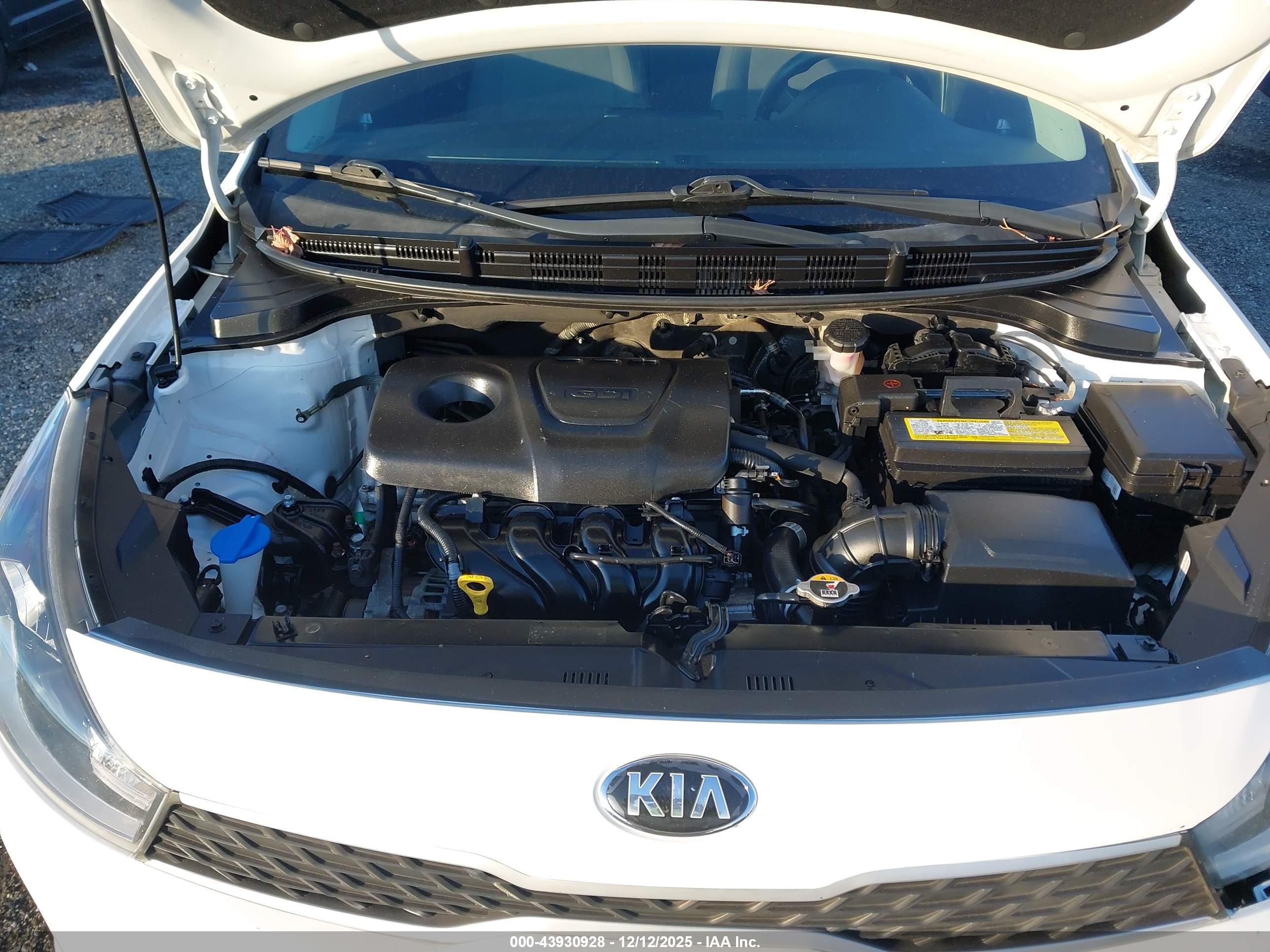 KIA RIO image 10