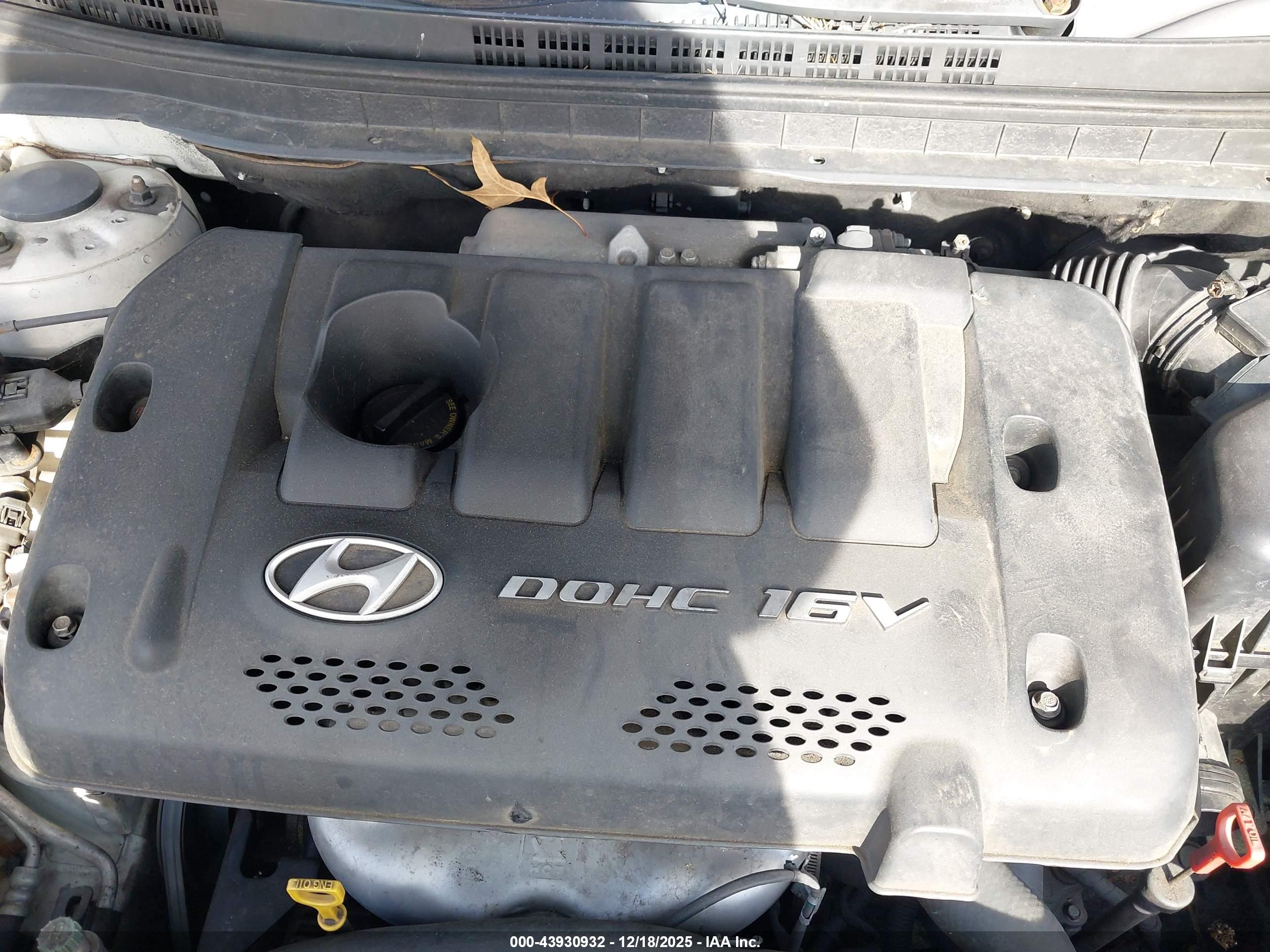 HYUNDAI ELANTRA image 10