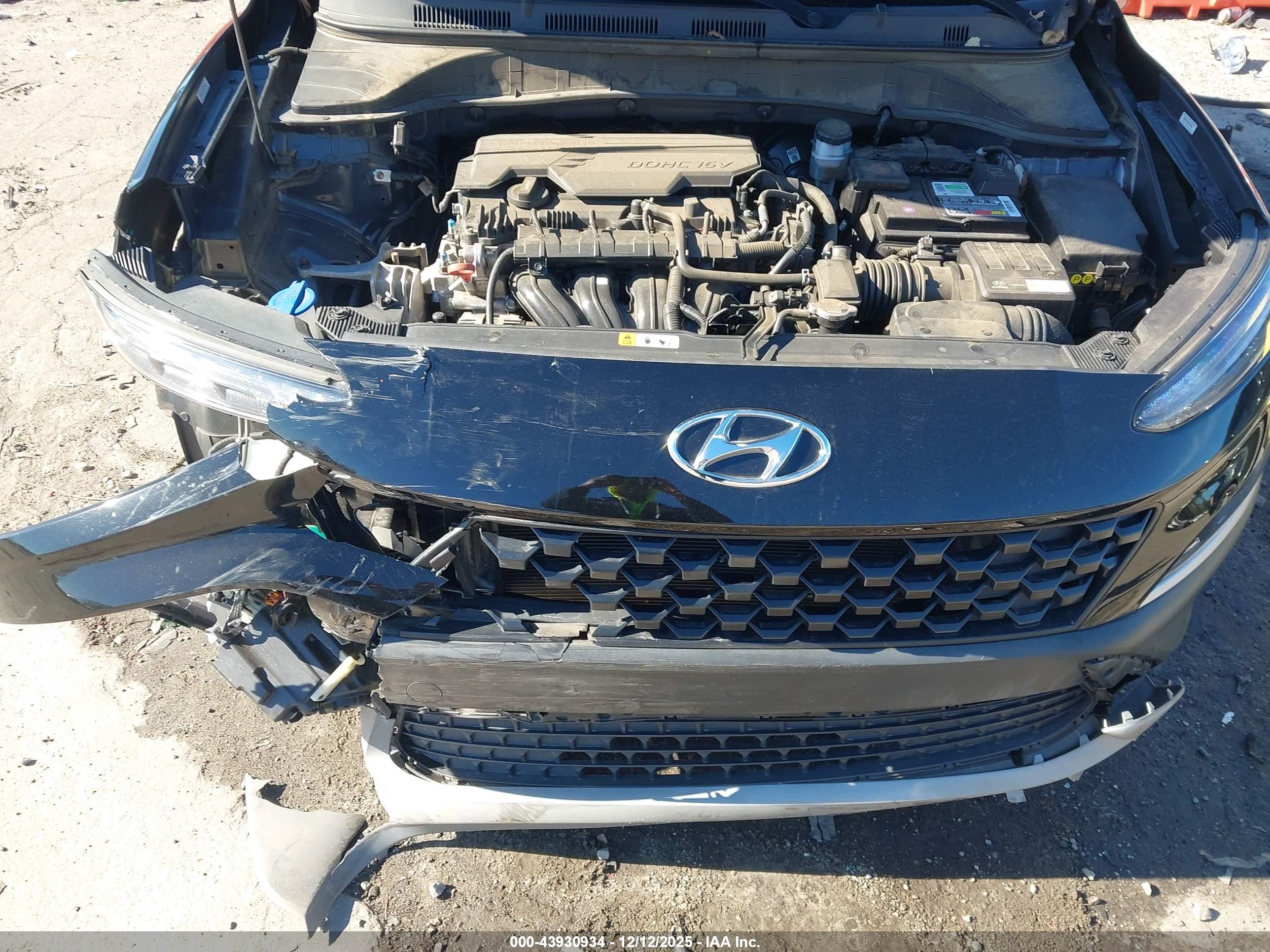 HYUNDAI KONA image 10