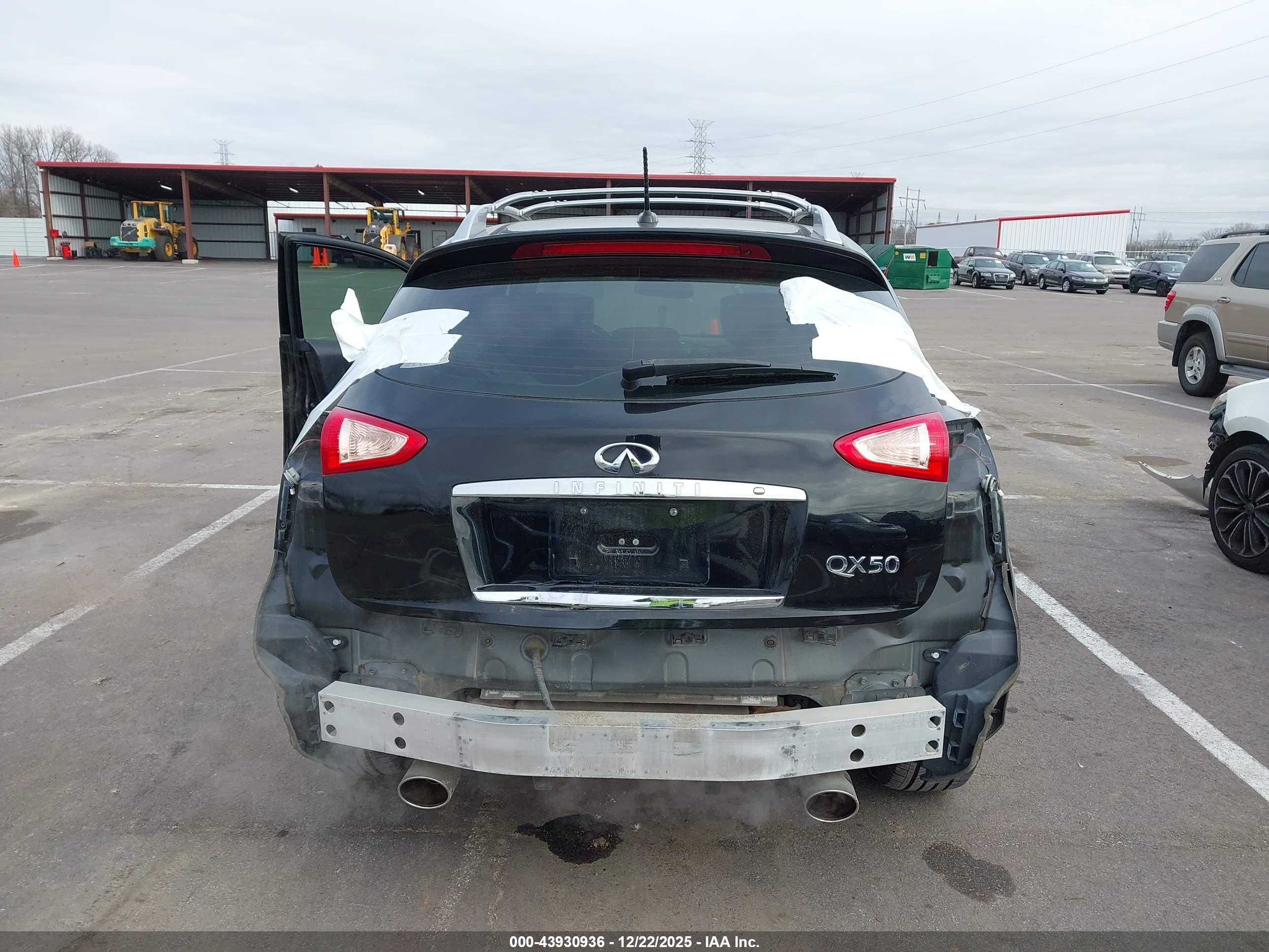 INFINITI QX50 image 6
