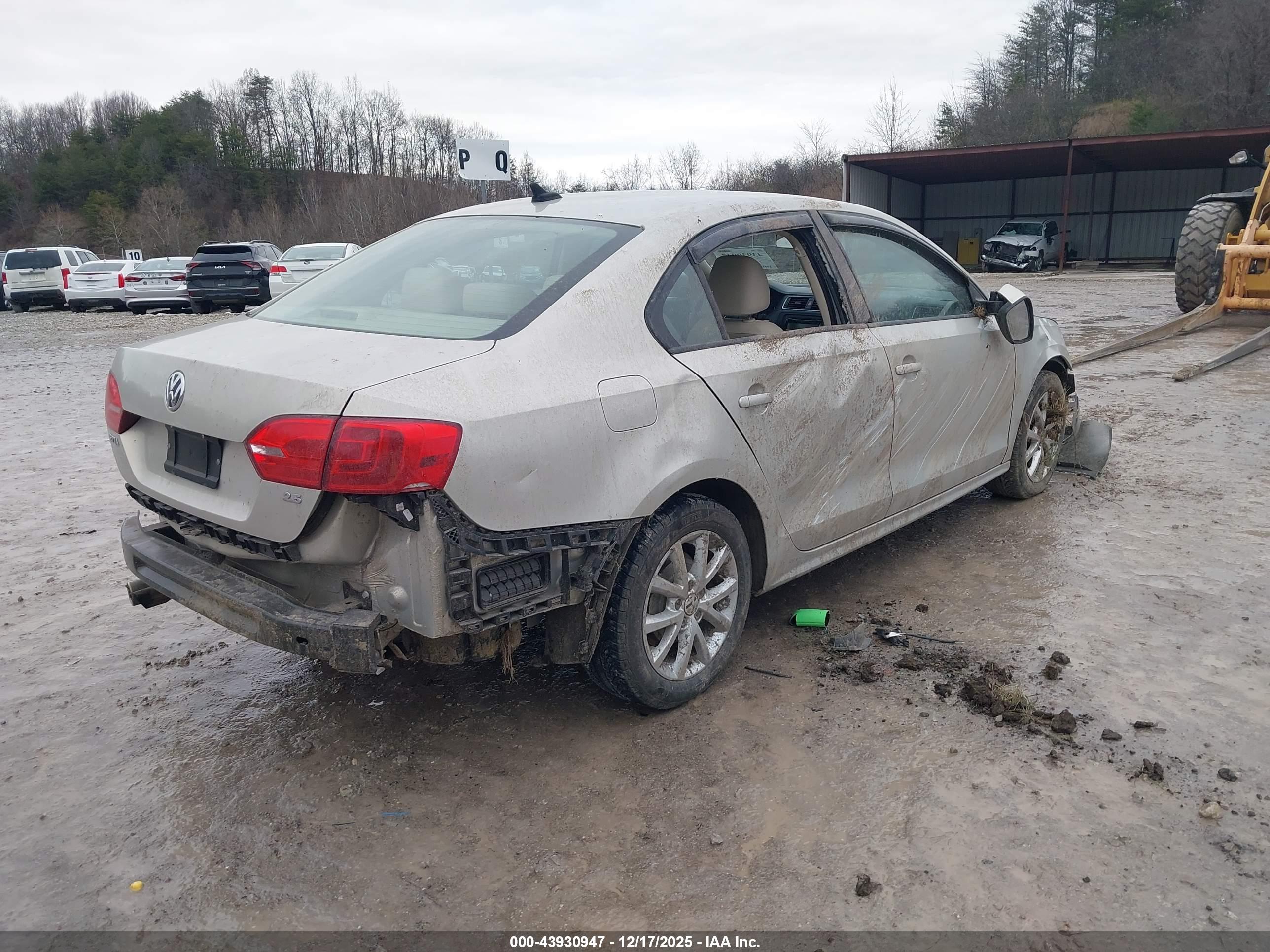 VOLKSWAGEN JETTA image 4