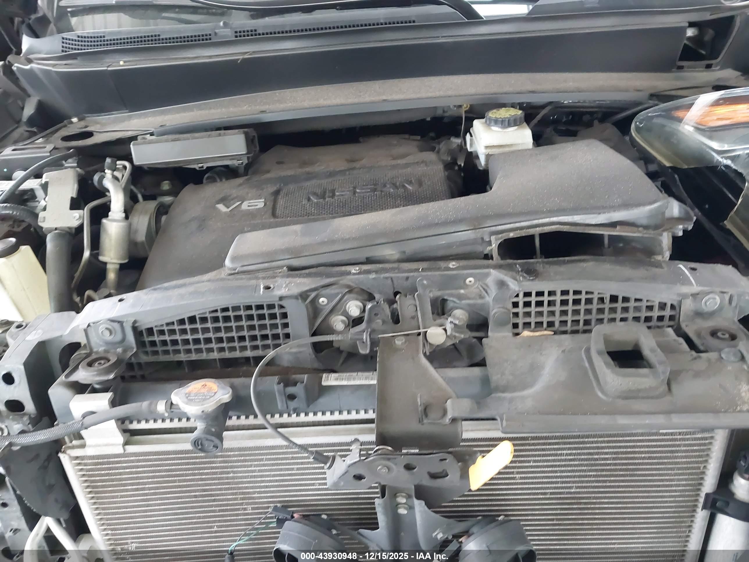 NISSAN PATHFINDER image 10