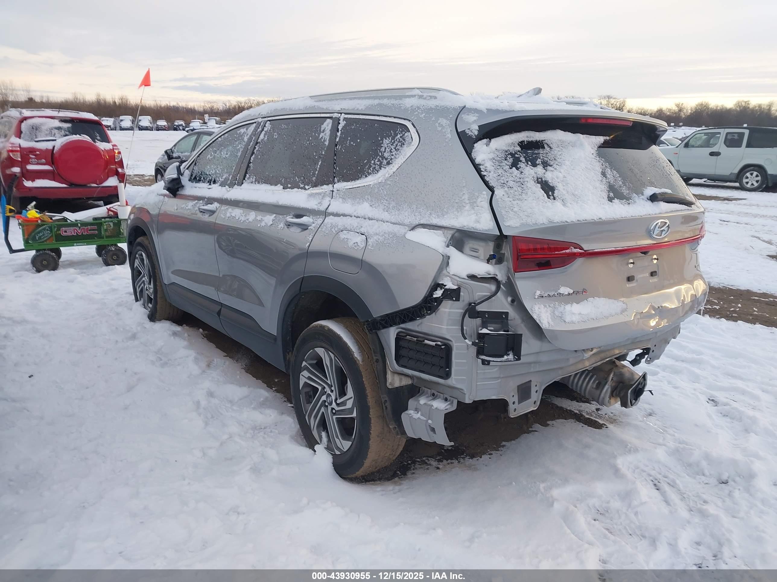 HYUNDAI SANTA image 3
