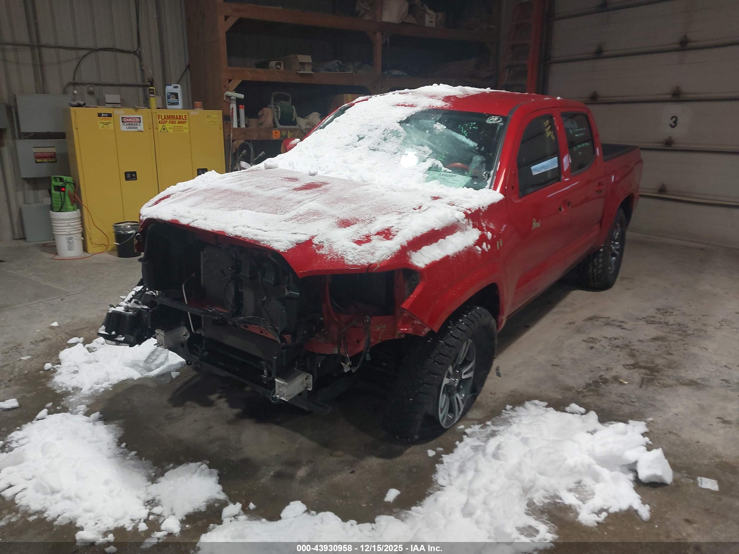 TOYOTA TACOMA image 2