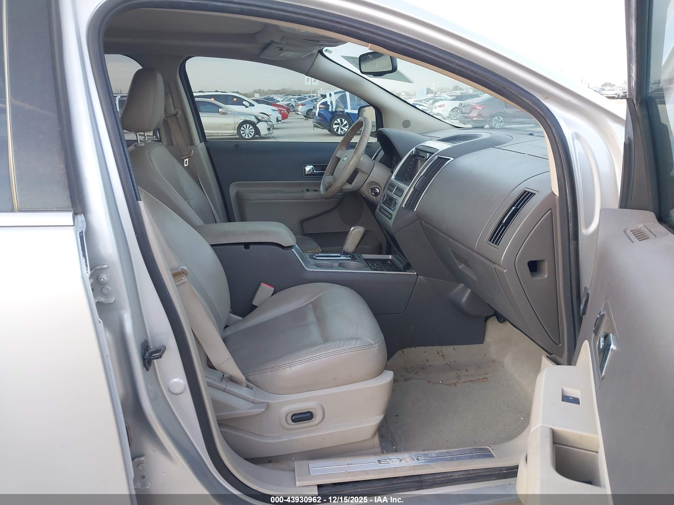 FORD EDGE image 5