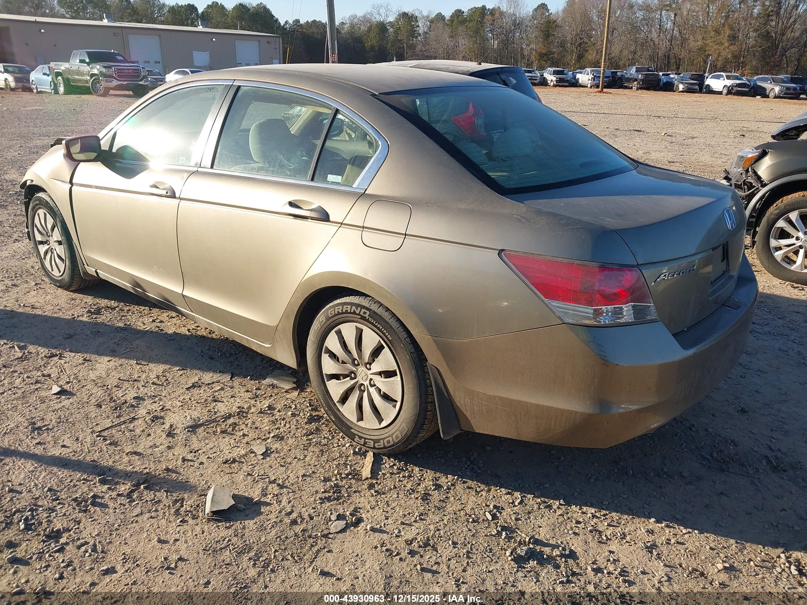 HONDA ACCORD image 3