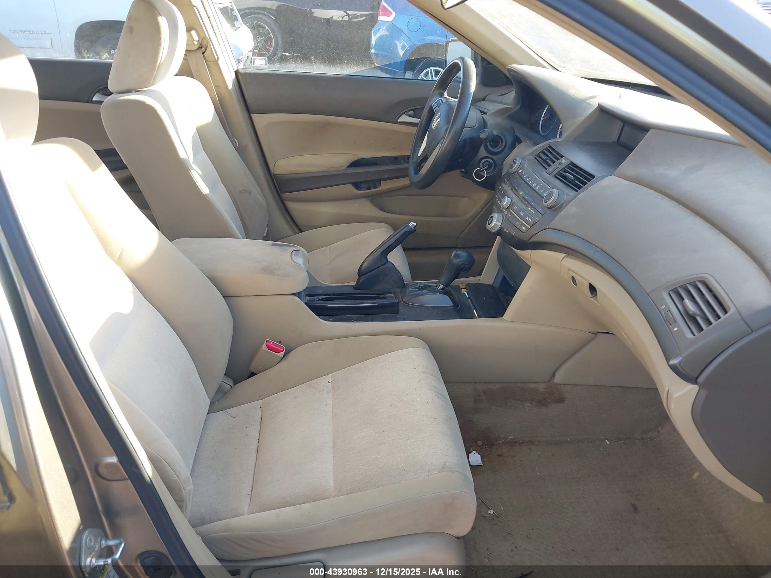 HONDA ACCORD image 5