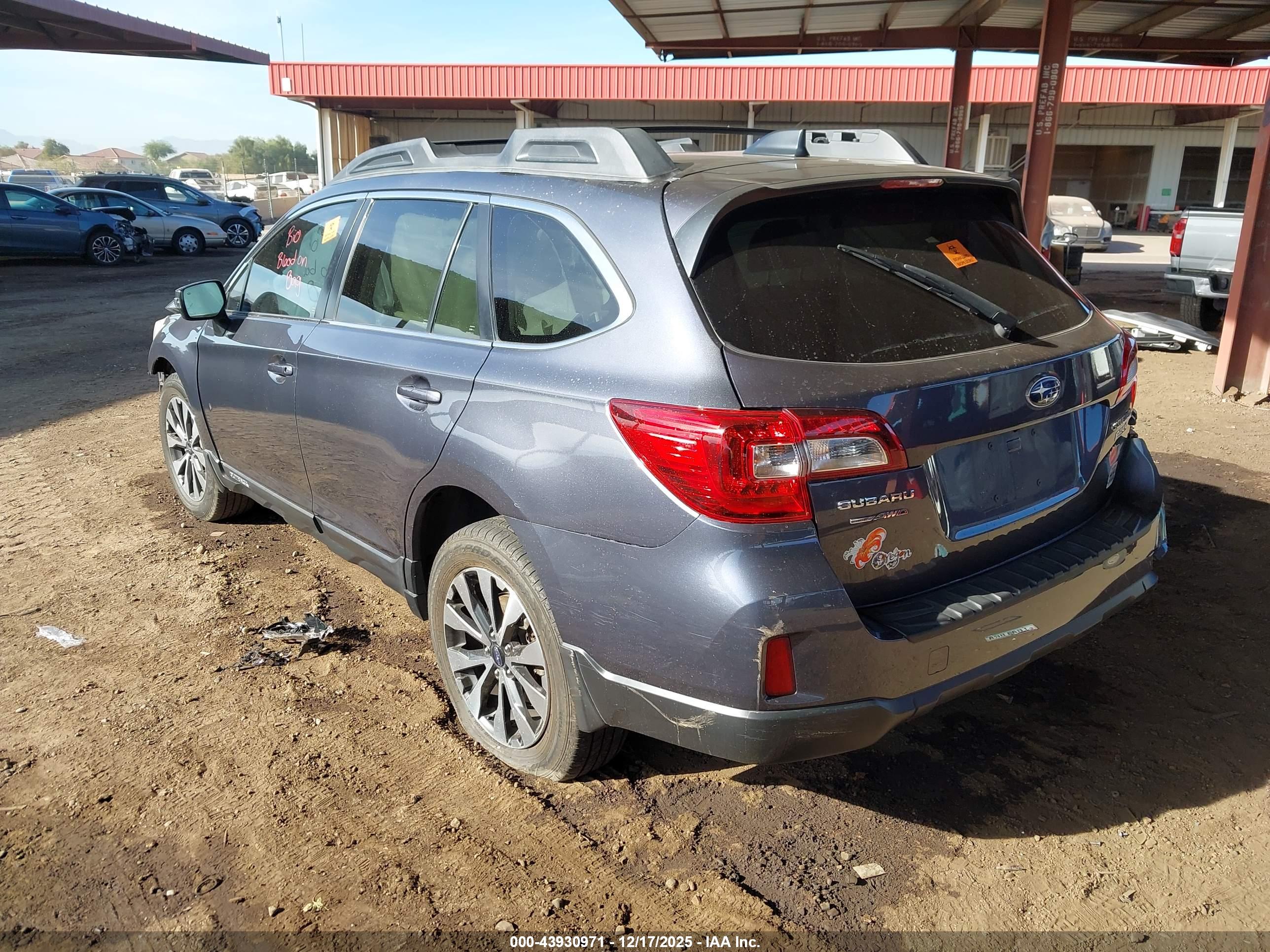 SUBARU OUTBACK image 3