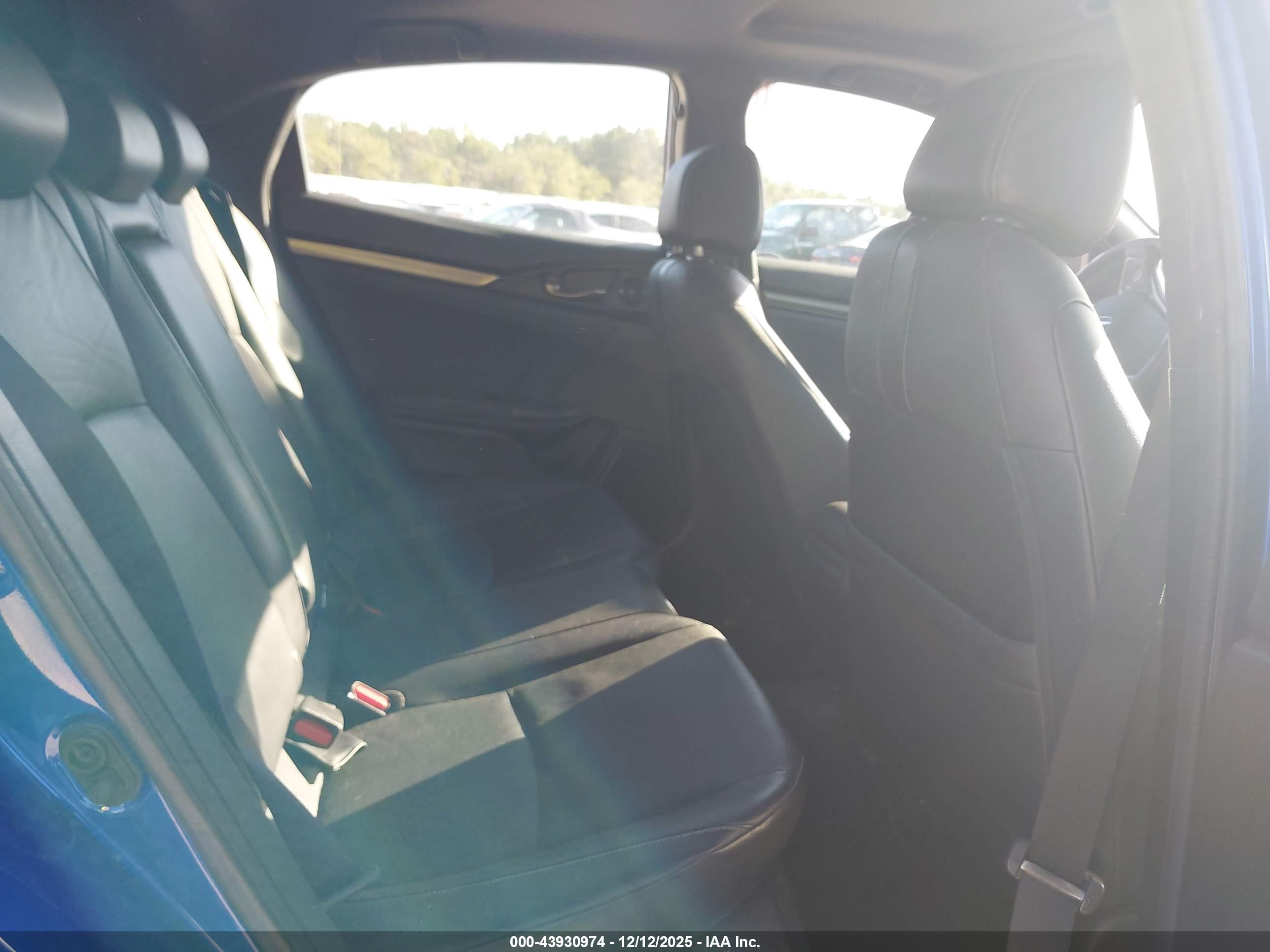 HONDA CIVIC image 8