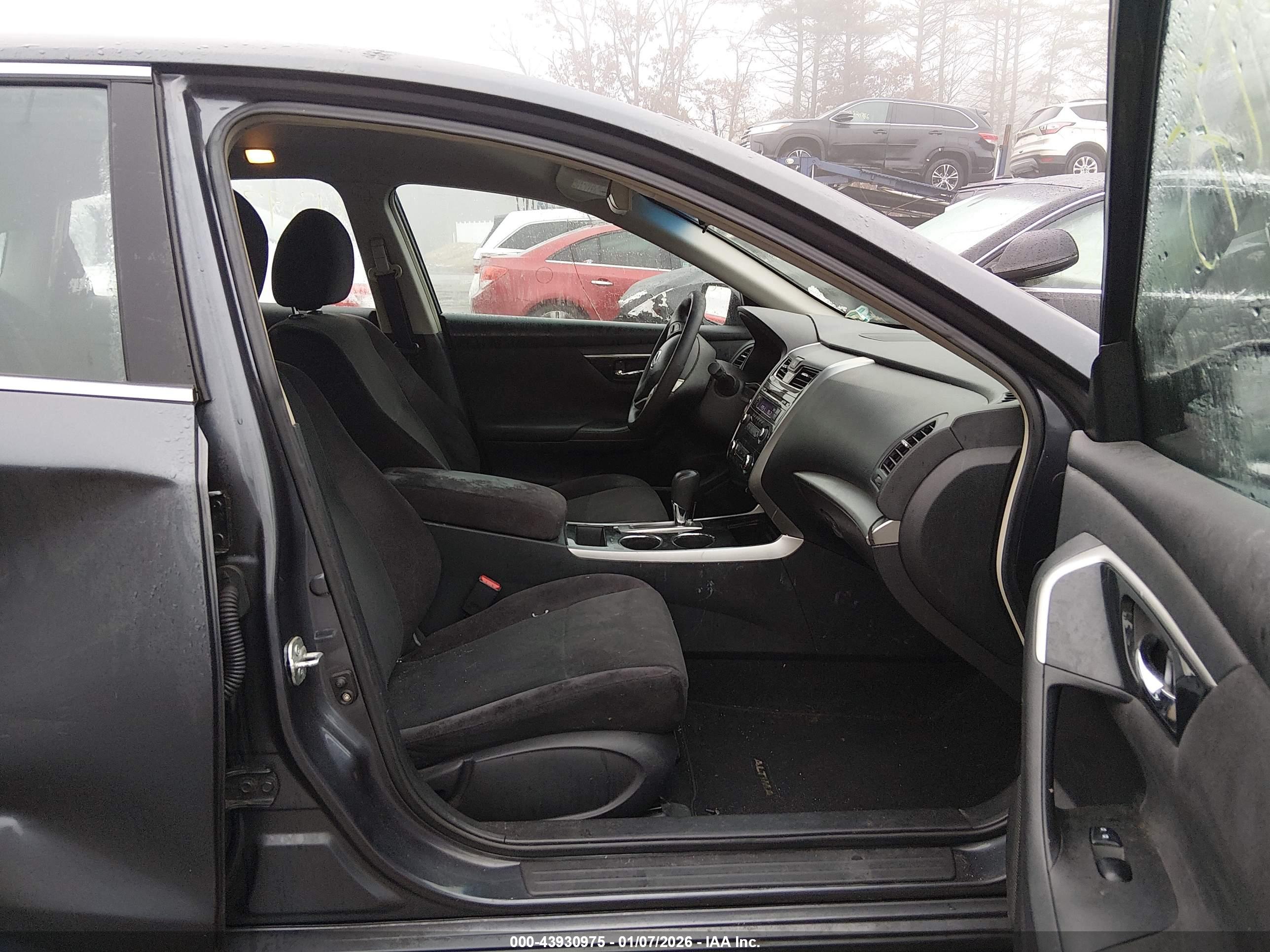 NISSAN ALTIMA image 5