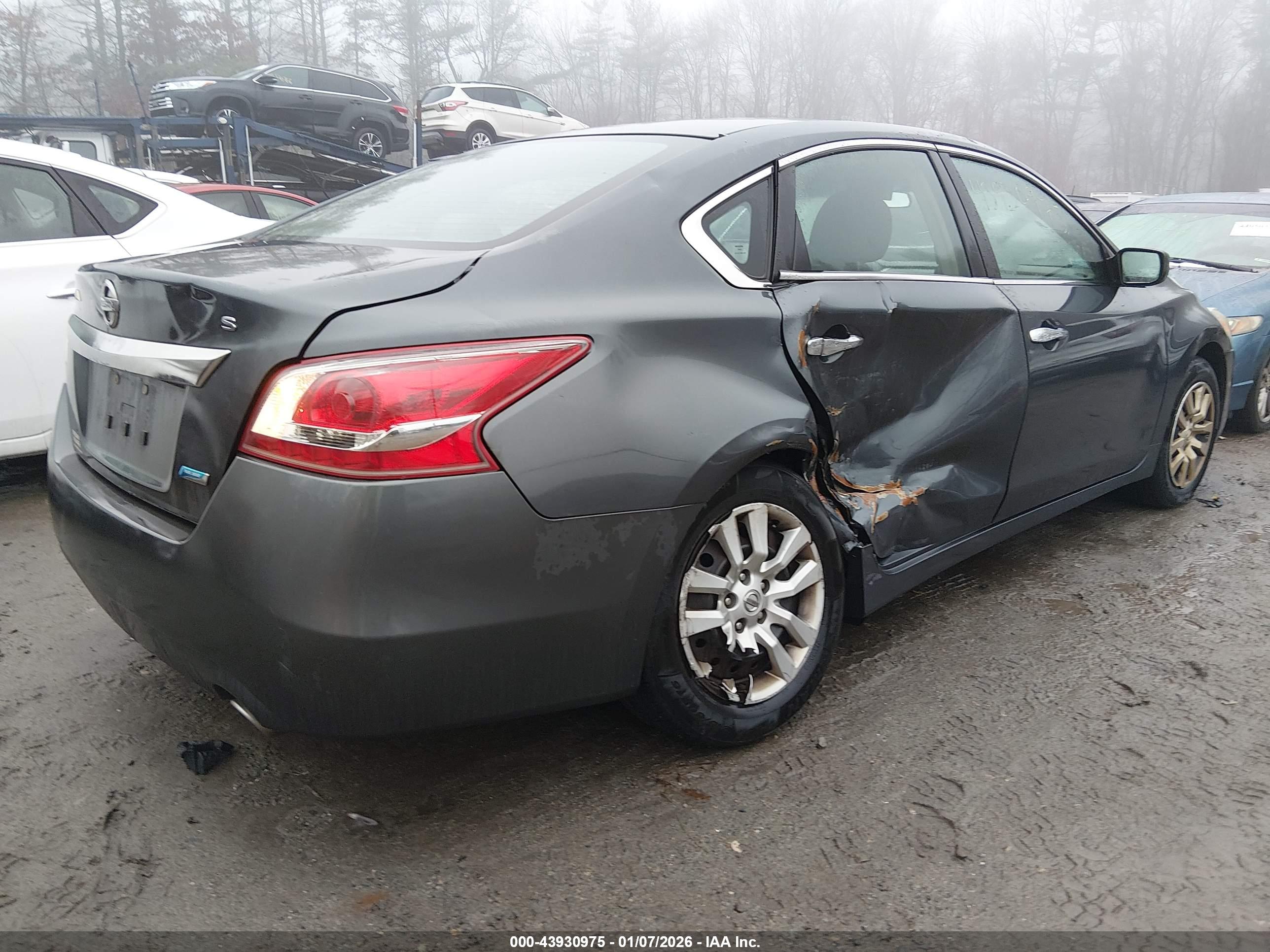 NISSAN ALTIMA image 6