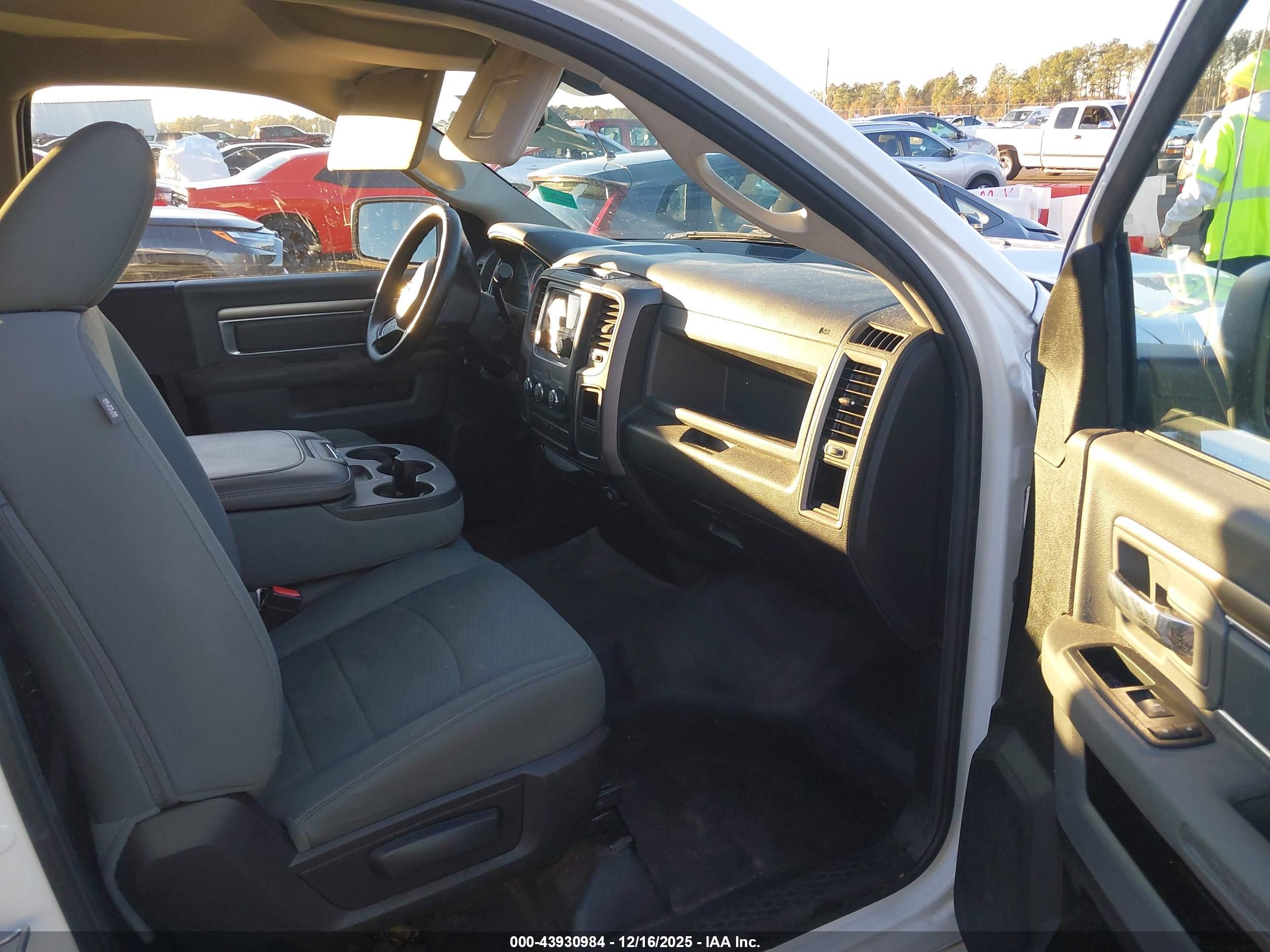 RAM 1500 image 5