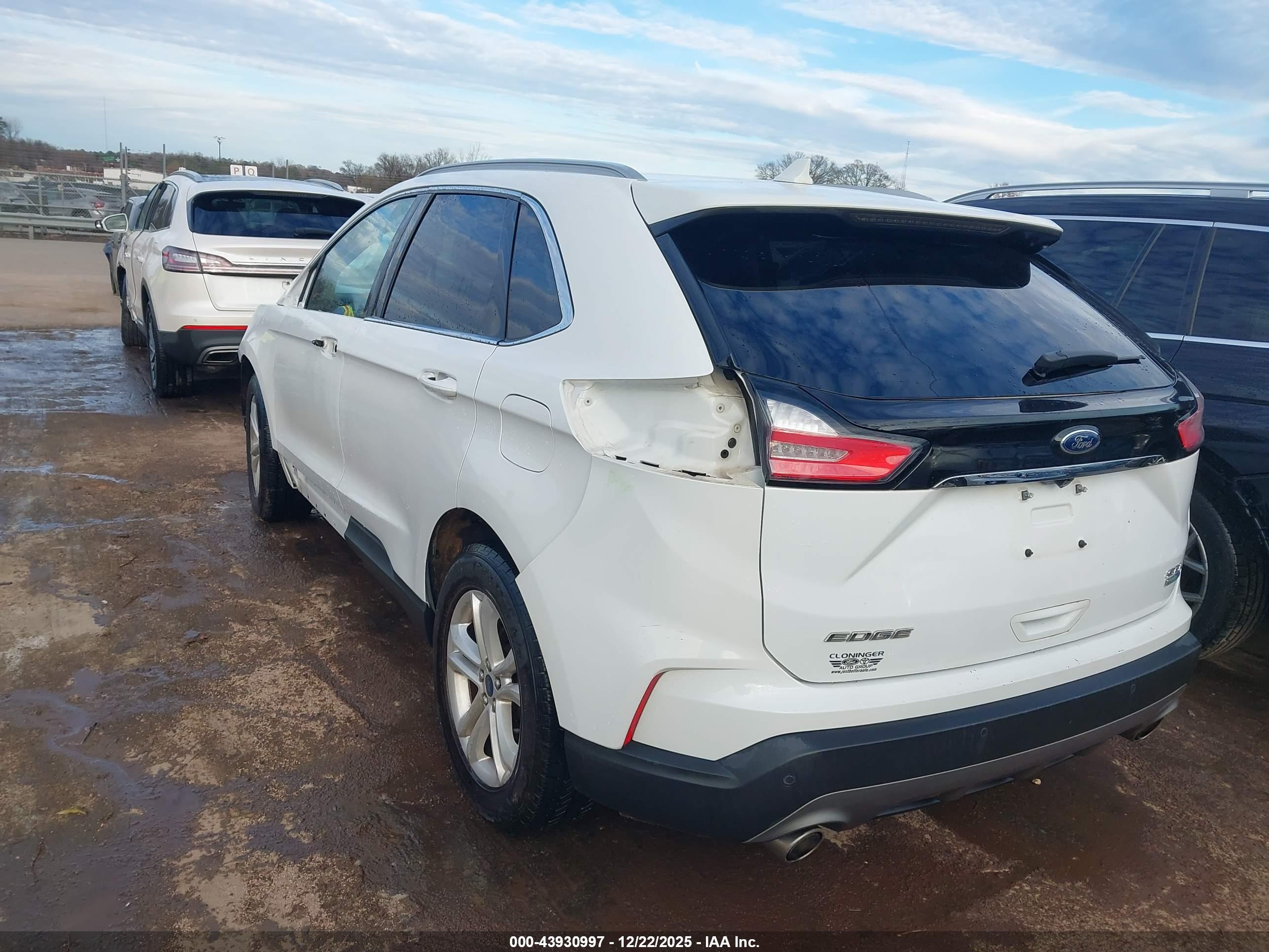 FORD EDGE image 3