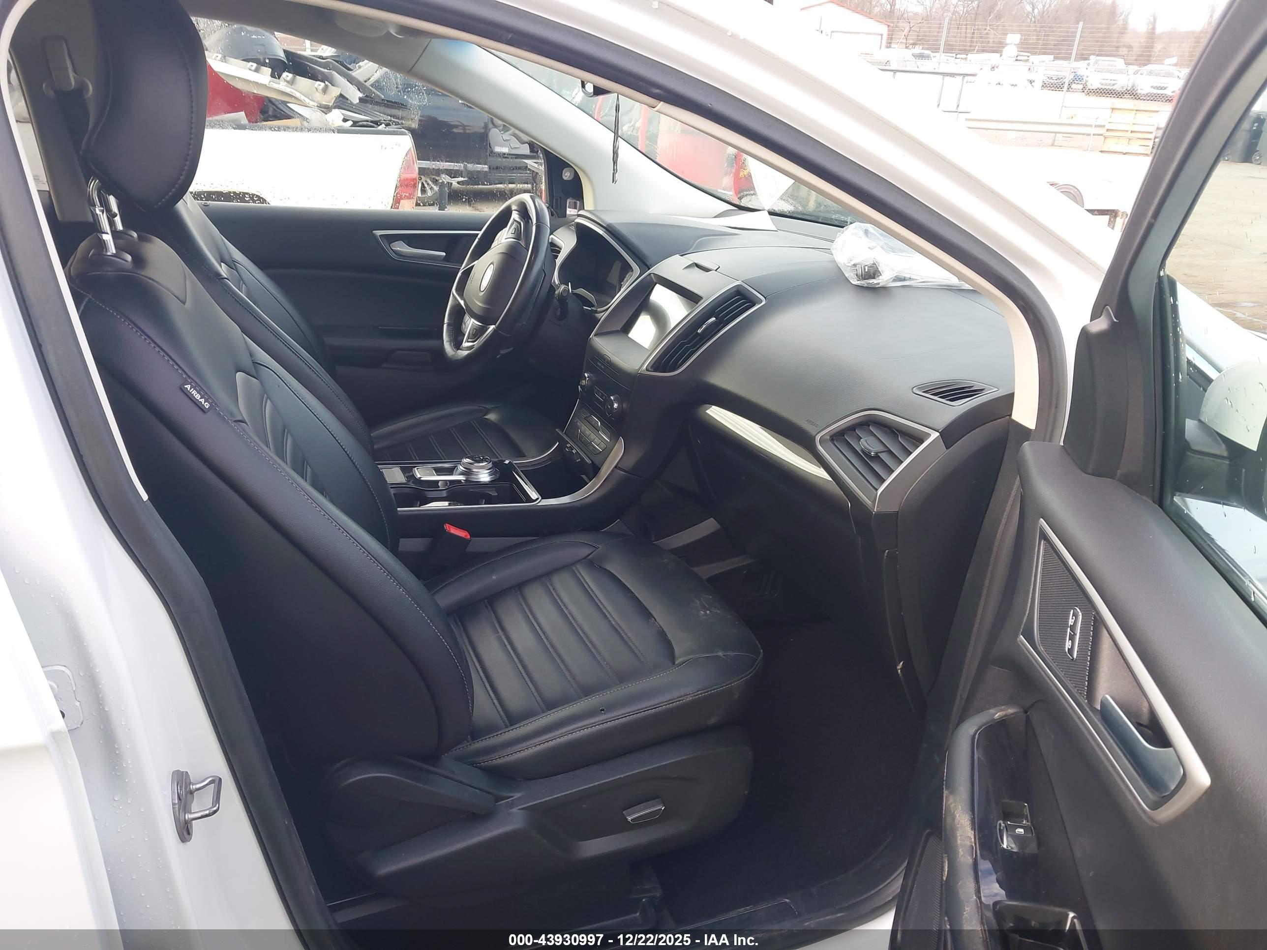 FORD EDGE image 5