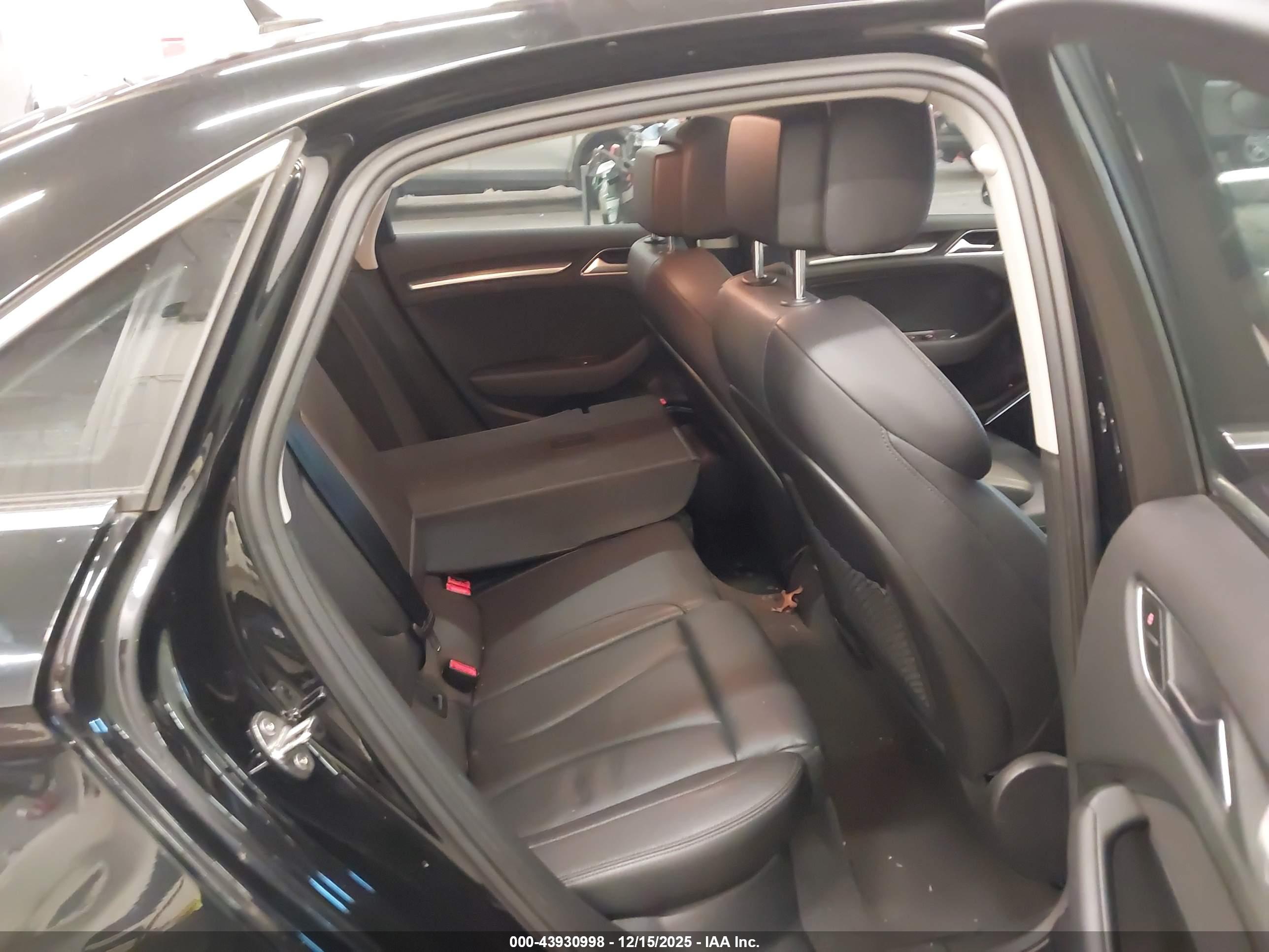 AUDI A3 image 8